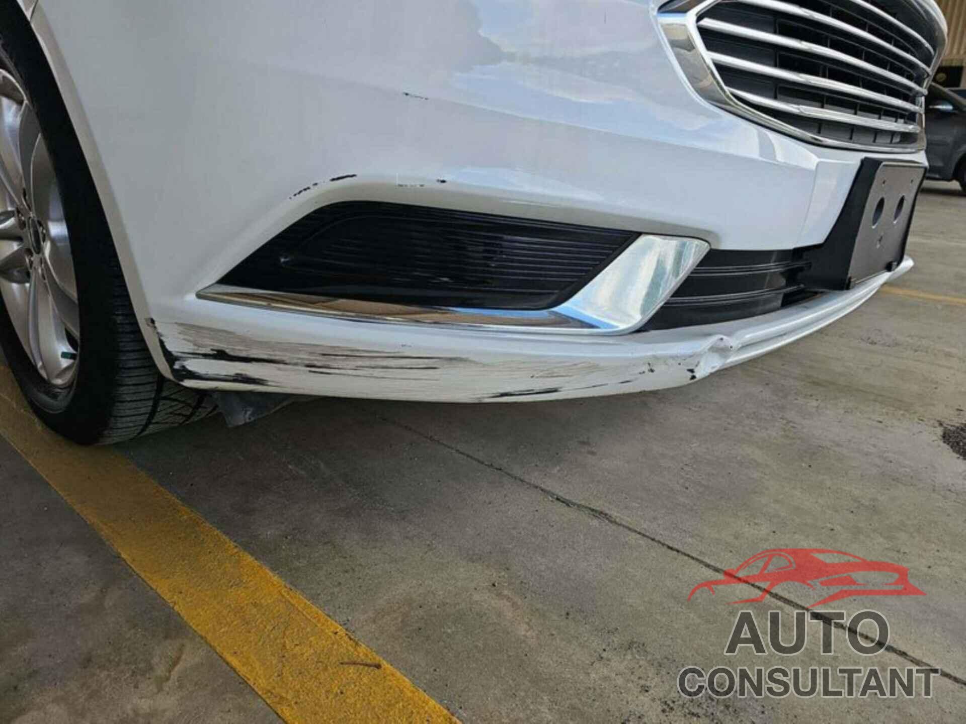 FORD FUSION HYBRID 2018 - 3FA6P0LU3JR278659