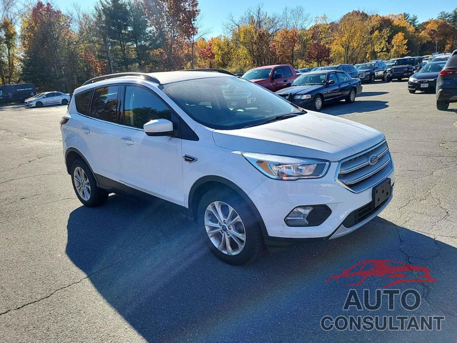 FORD ESCAPE 2018 - 1FMCU9GD5JUC13093