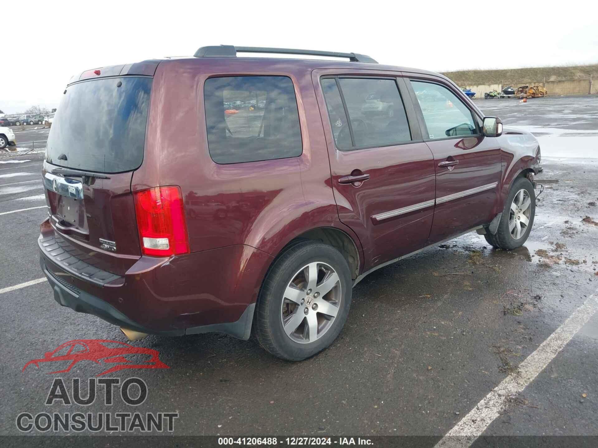 HONDA PILOT 2013 - 5FNYF4H90DB028190