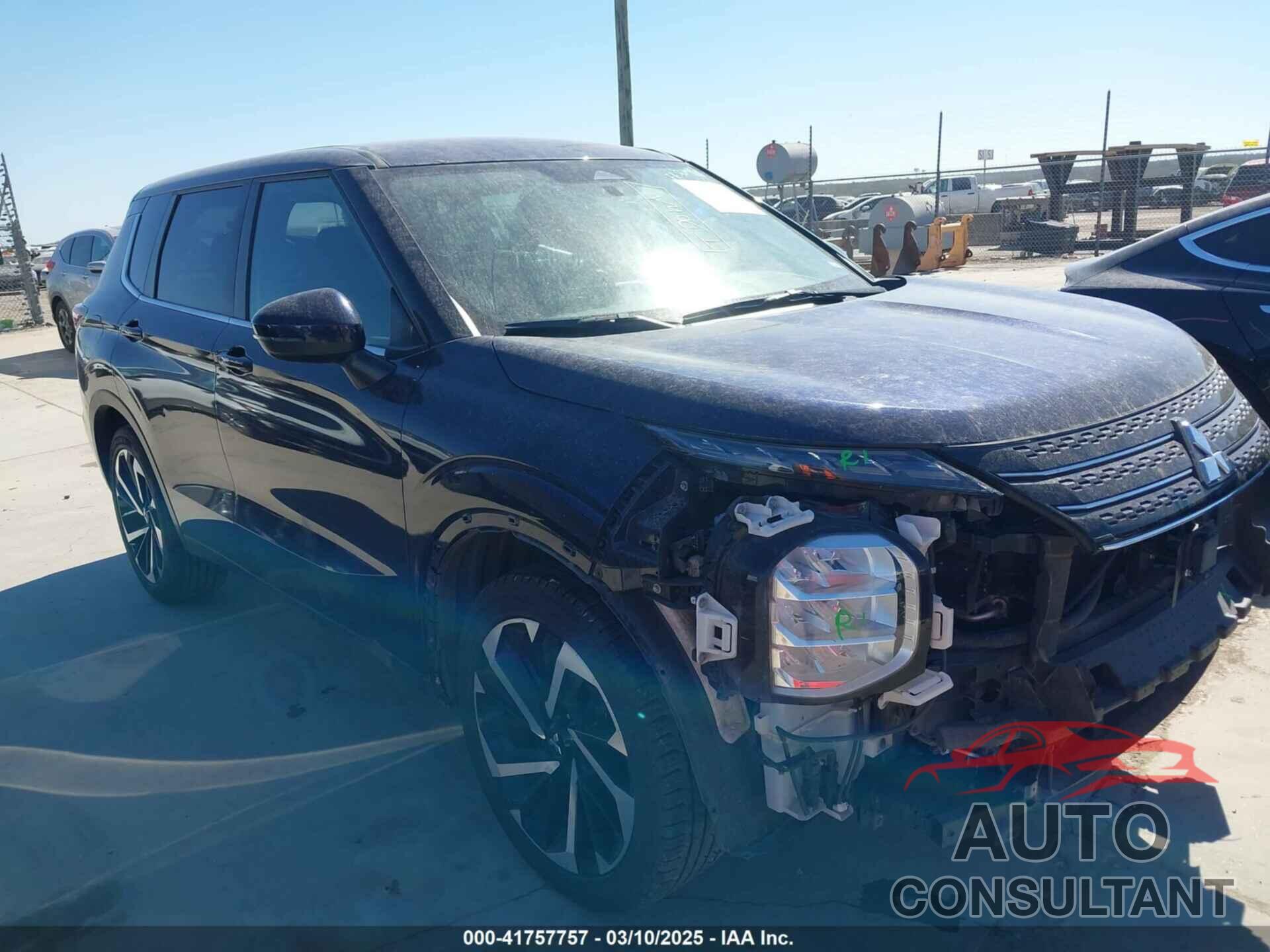 MITSUBISHI OUTLANDER 2023 - JA4J4UA86PZ026283