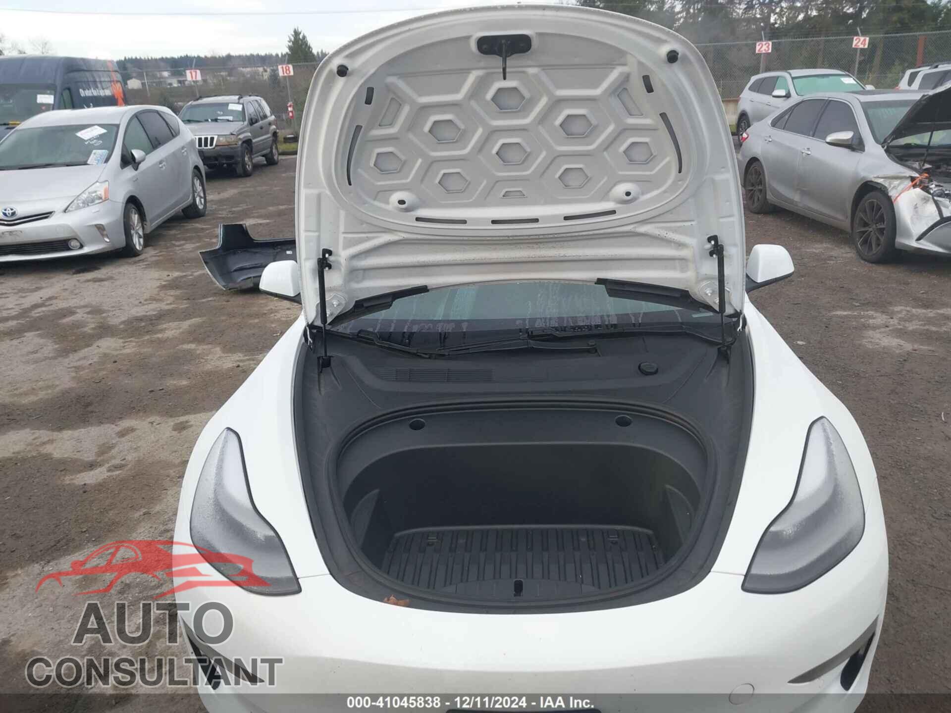 TESLA MODEL 3 2021 - 5YJ3E1EA5MF071370