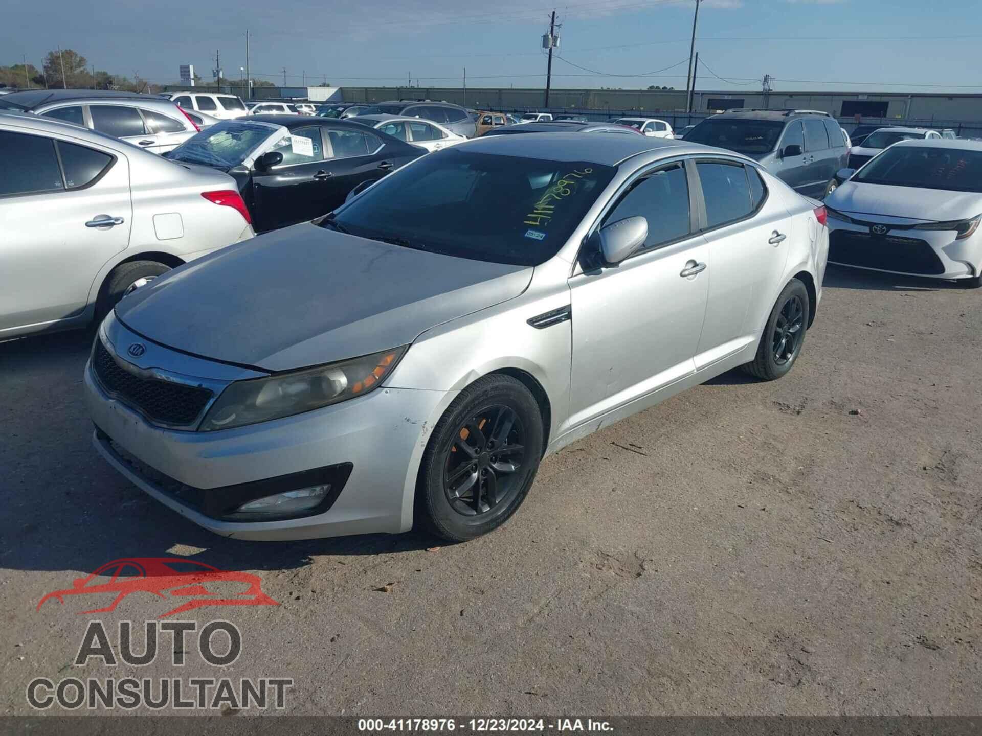 KIA OPTIMA 2012 - KNAGM4A78C5281149