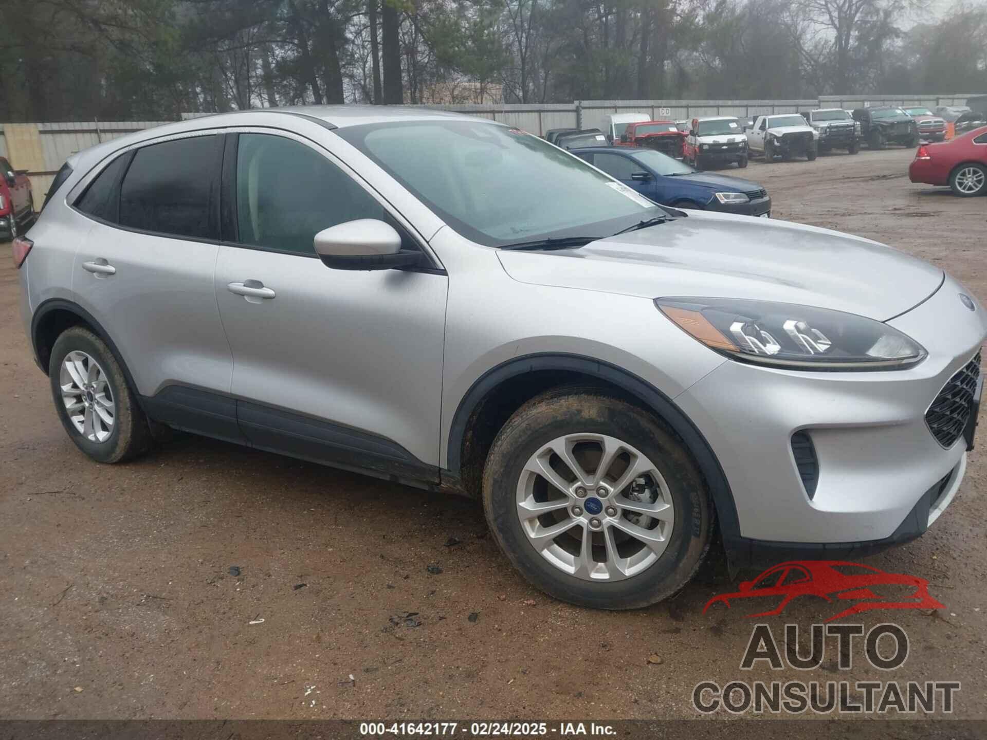 FORD ESCAPE 2020 - 1FMCU0G64LUC51804
