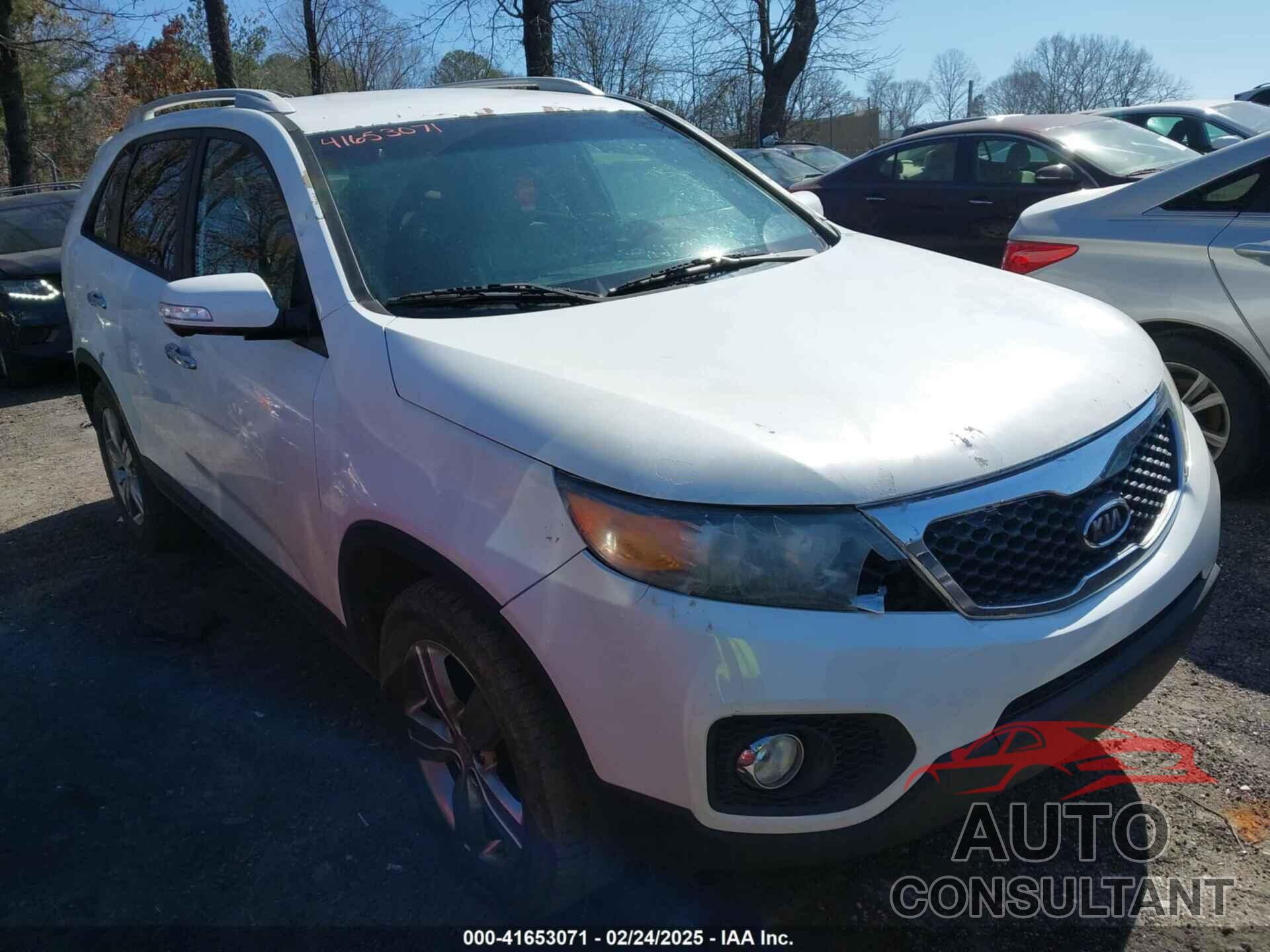 KIA SORENTO 2013 - 5XYKUCA65DG407345