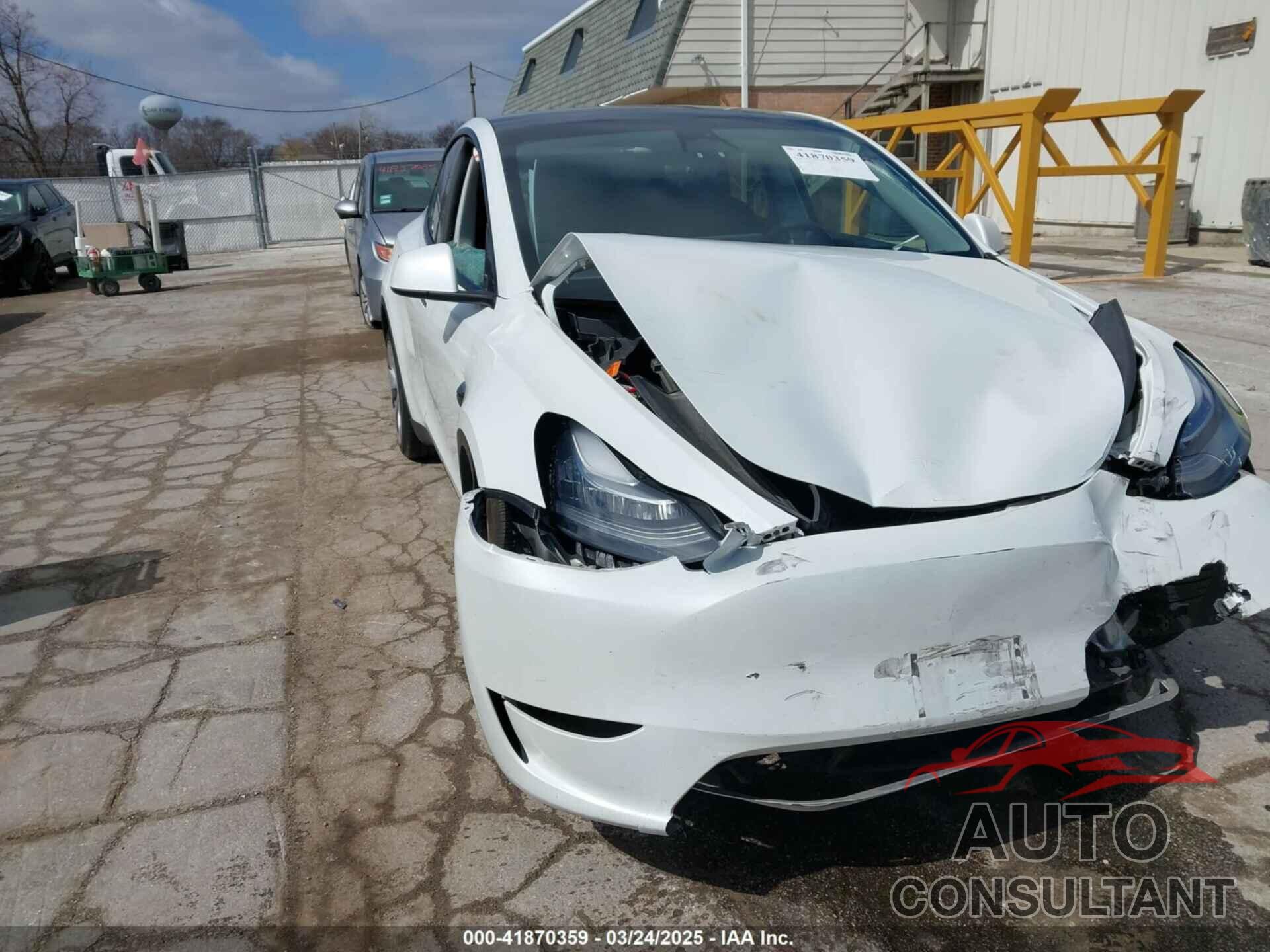 TESLA MODEL Y 2023 - 7SAYGDEE4PA119854