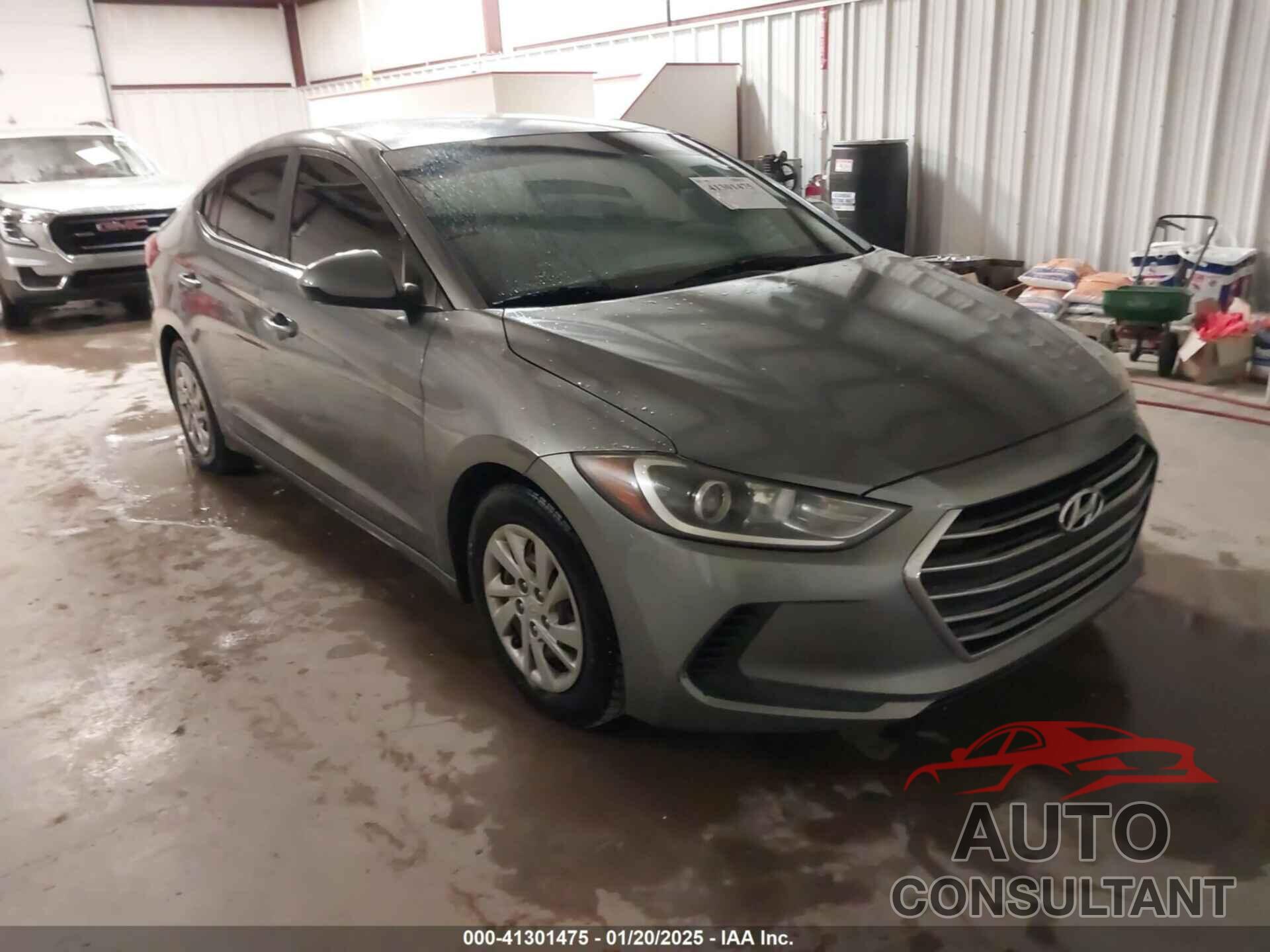 HYUNDAI ELANTRA 2017 - KMHD74LFXHU100773