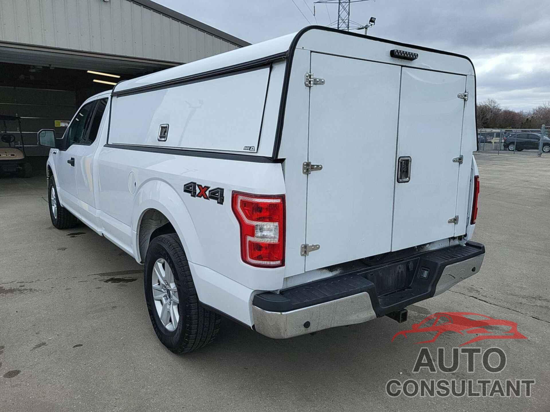 FORD F150 2018 - 1FTFX1E50JKF08152