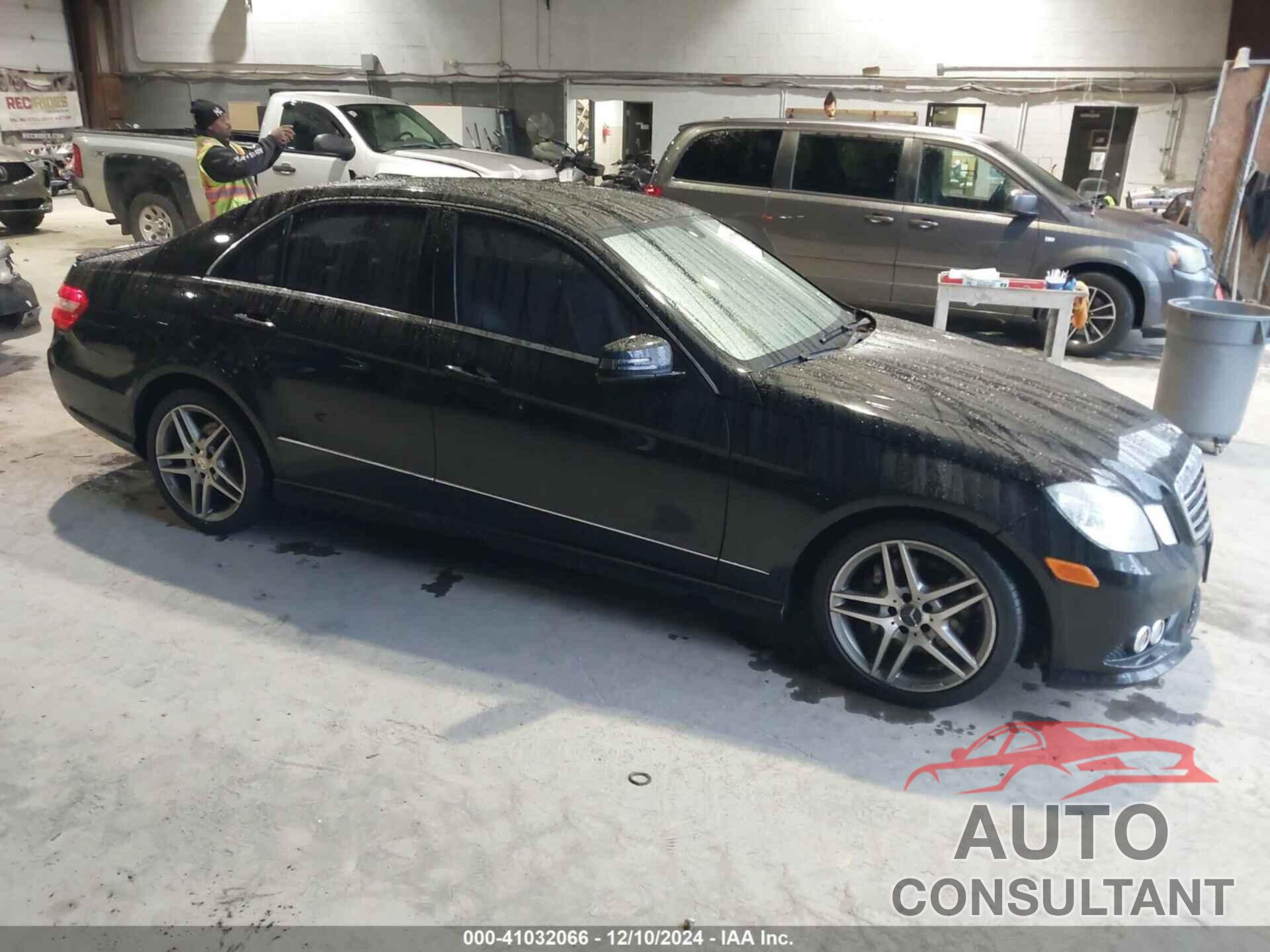 MERCEDES-BENZ E 350 2010 - WDDHF8HB4AA210673