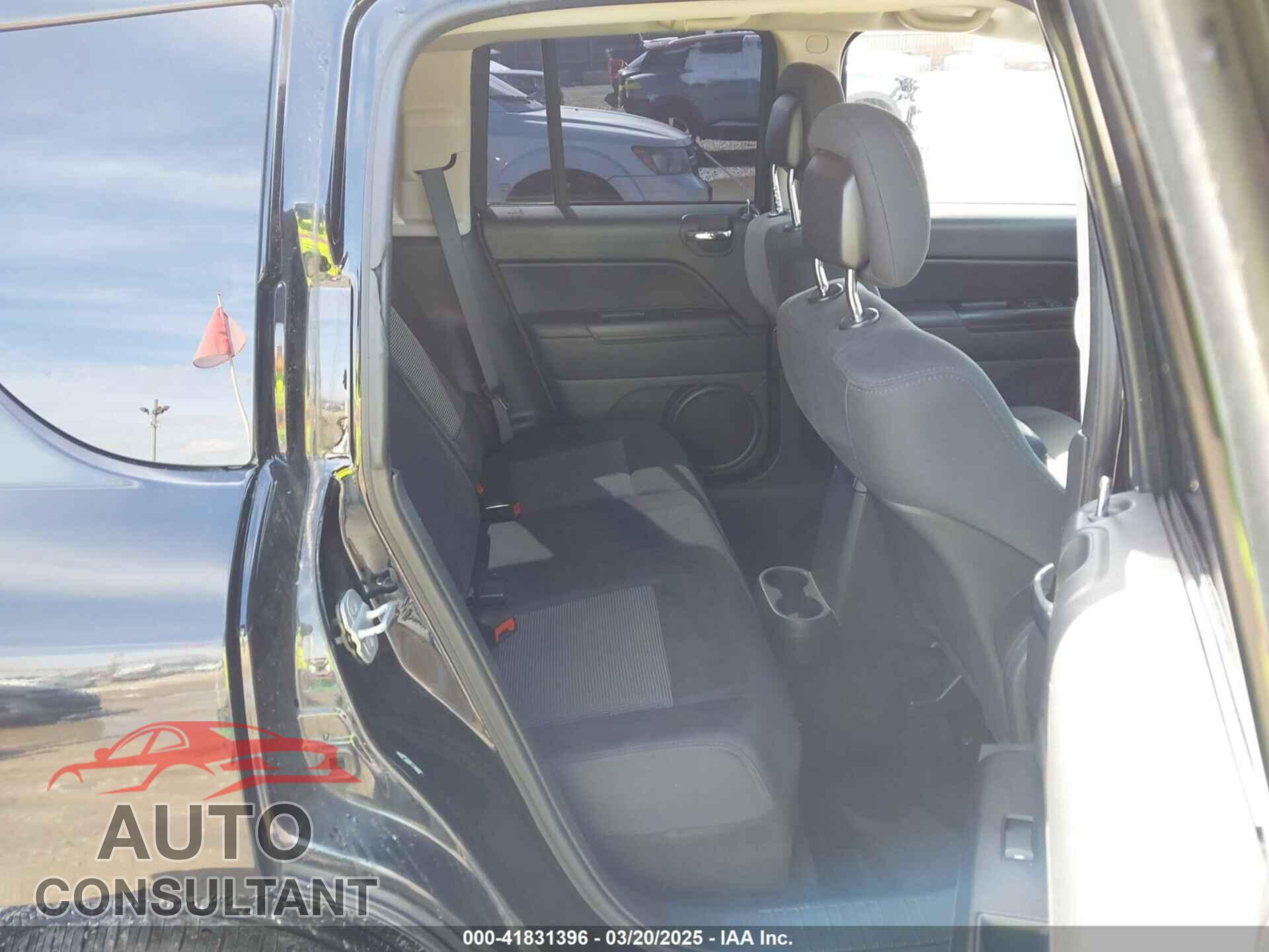 JEEP COMPASS 2012 - 1C4NJCEB8CD652327