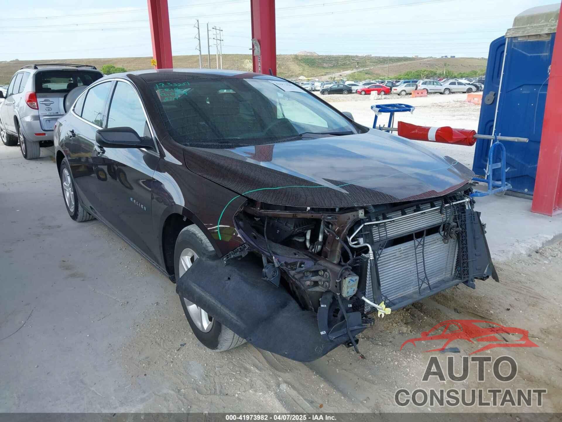 CHEVROLET MALIBU 2020 - 1G1ZB5ST9LF138359