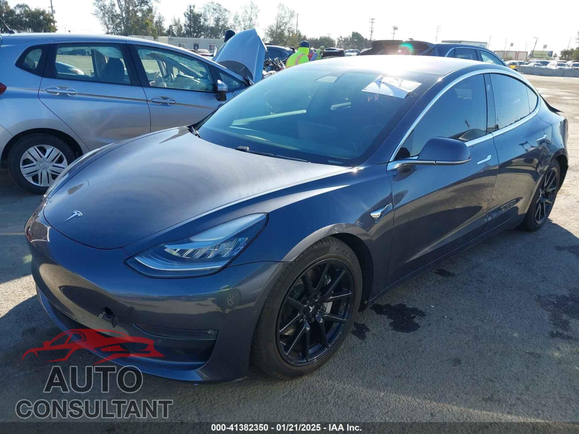 TESLA MODEL 3 2018 - 5YJ3E1EA8JF008498