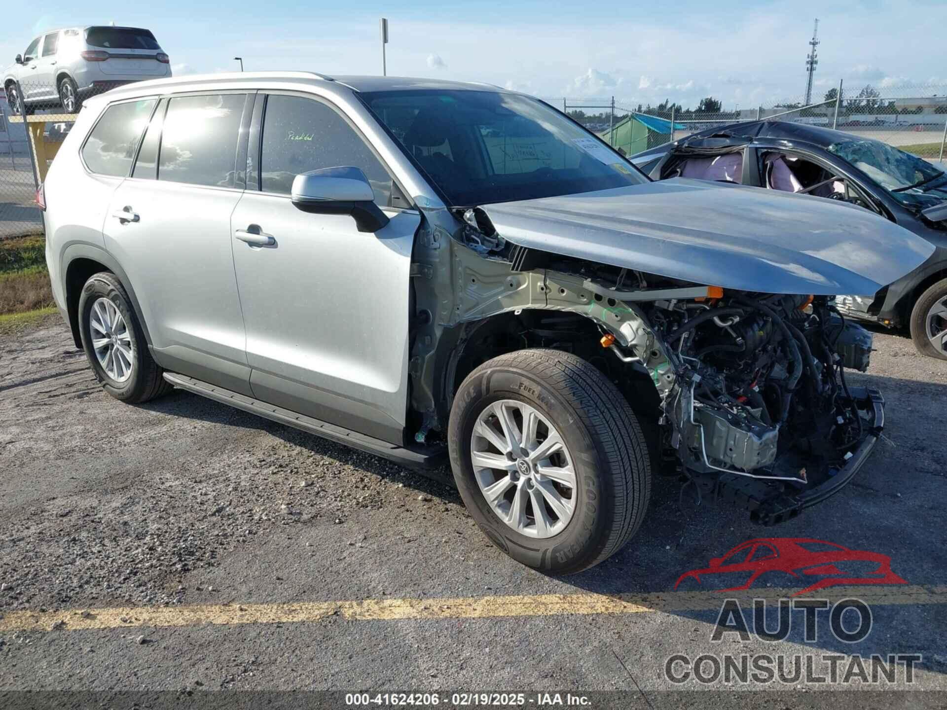 TOYOTA GRAND HIGHLANDER 2024 - 5TDABAA5XRS001181