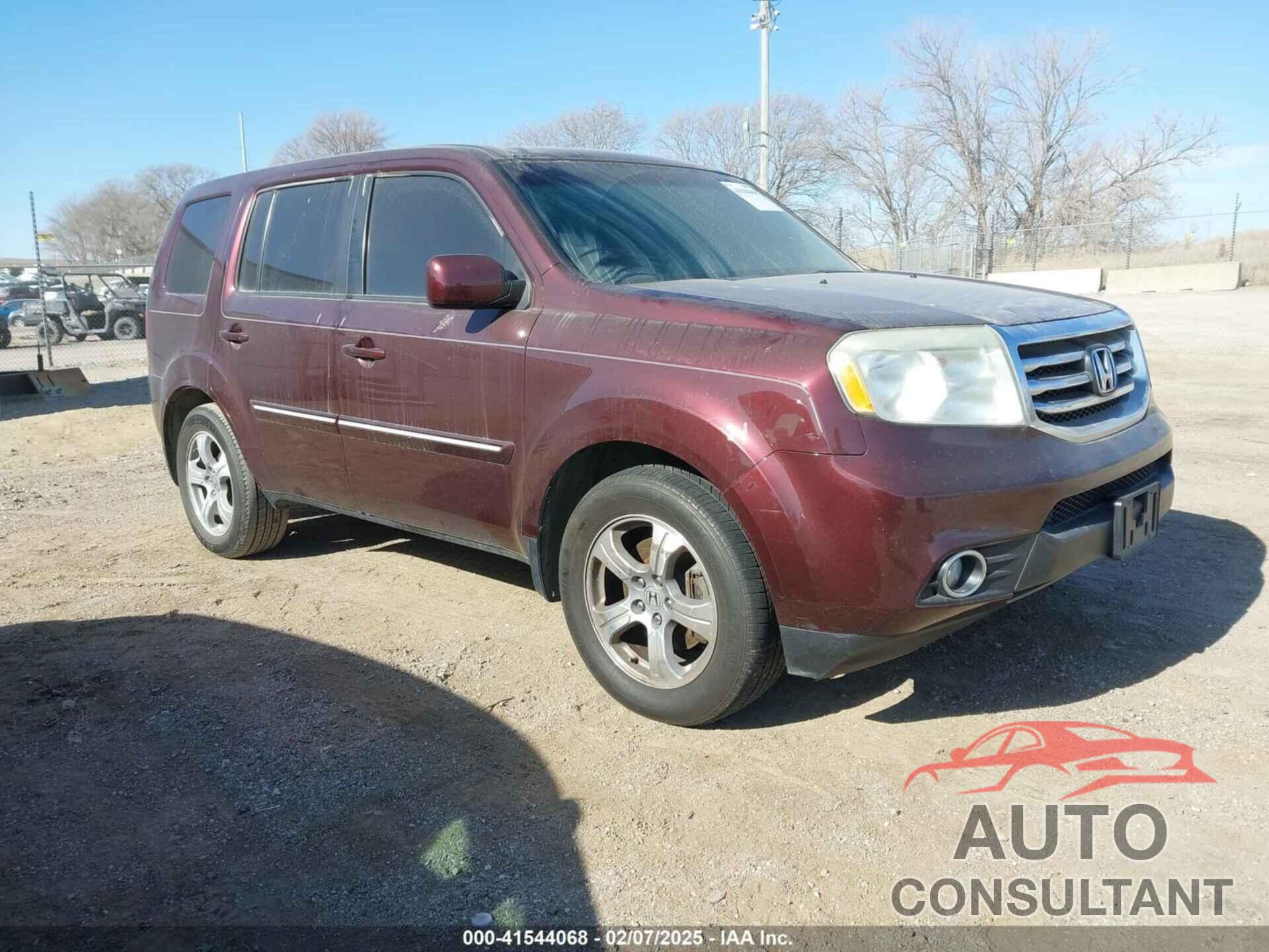 HONDA PILOT 2014 - 5FNYF4H52EB055650