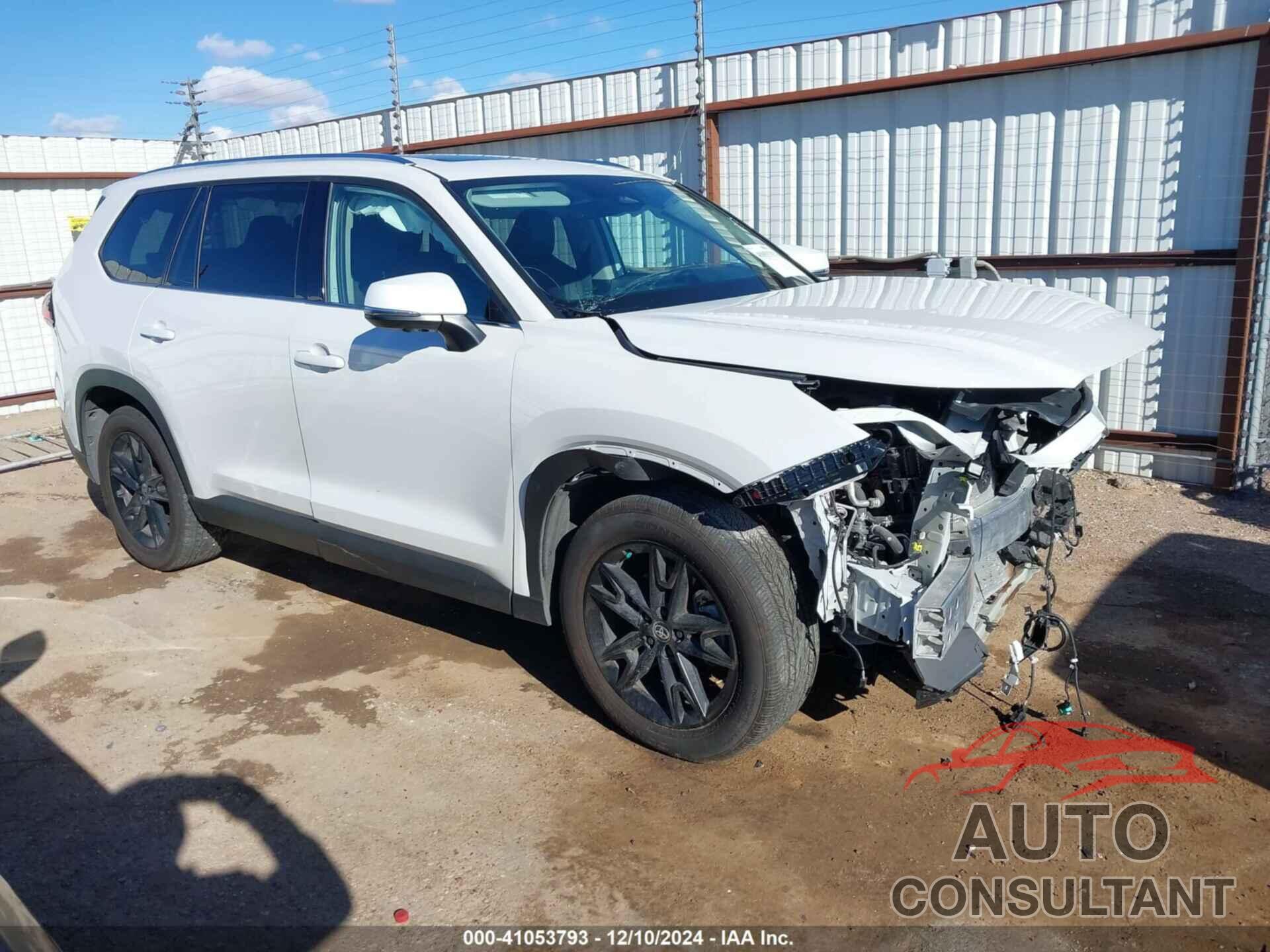 TOYOTA GRAND HIGHLANDER 2024 - 5TDAAAA51RS014842