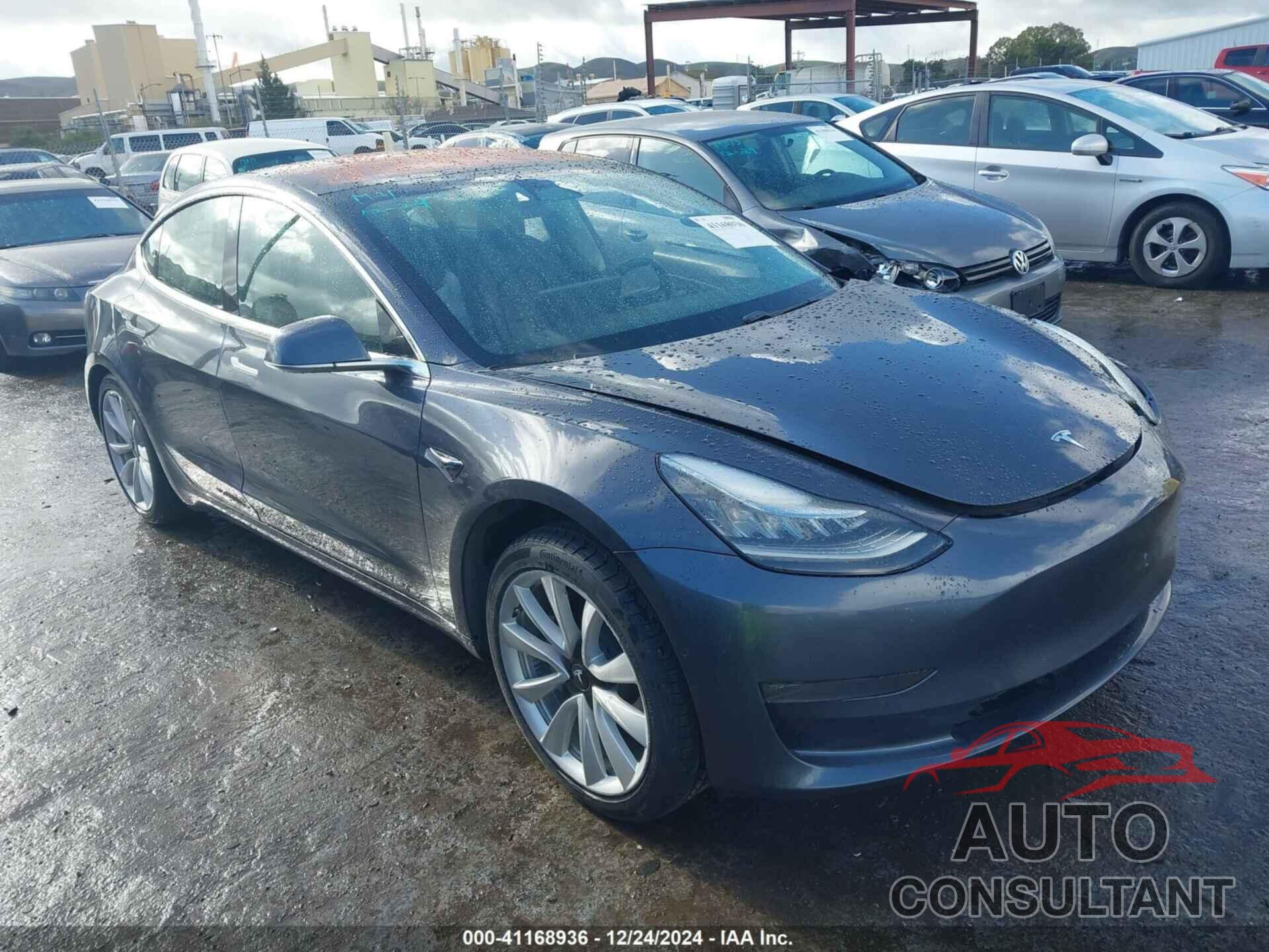 TESLA MODEL 3 2018 - 5YJ3E1EA6JF017605