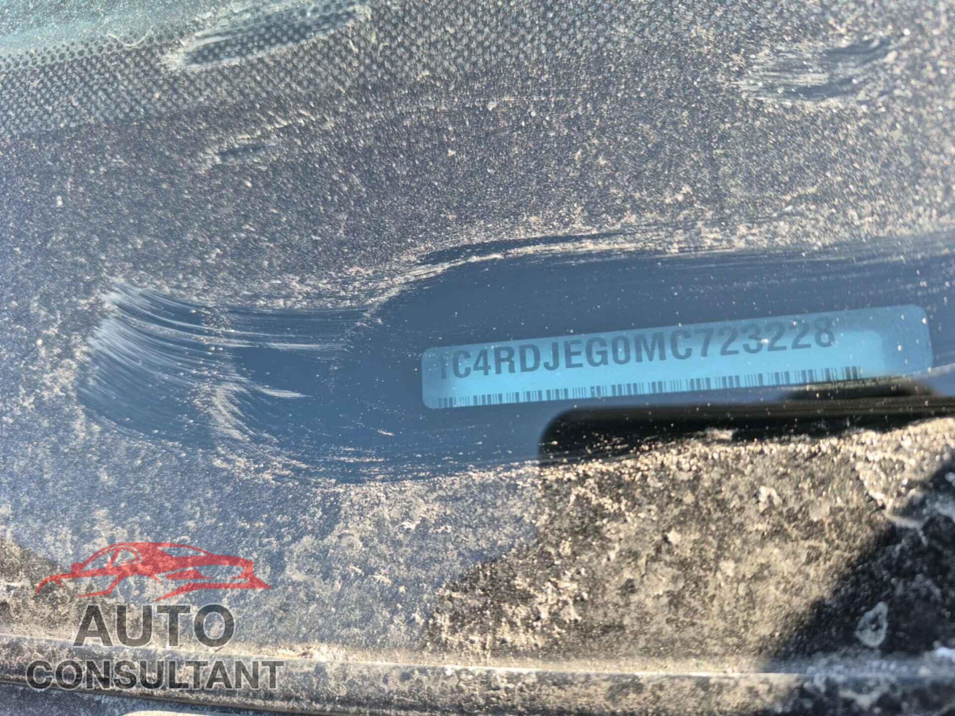 DODGE DURANGO 2021 - 1C4RDJEG0MC723228