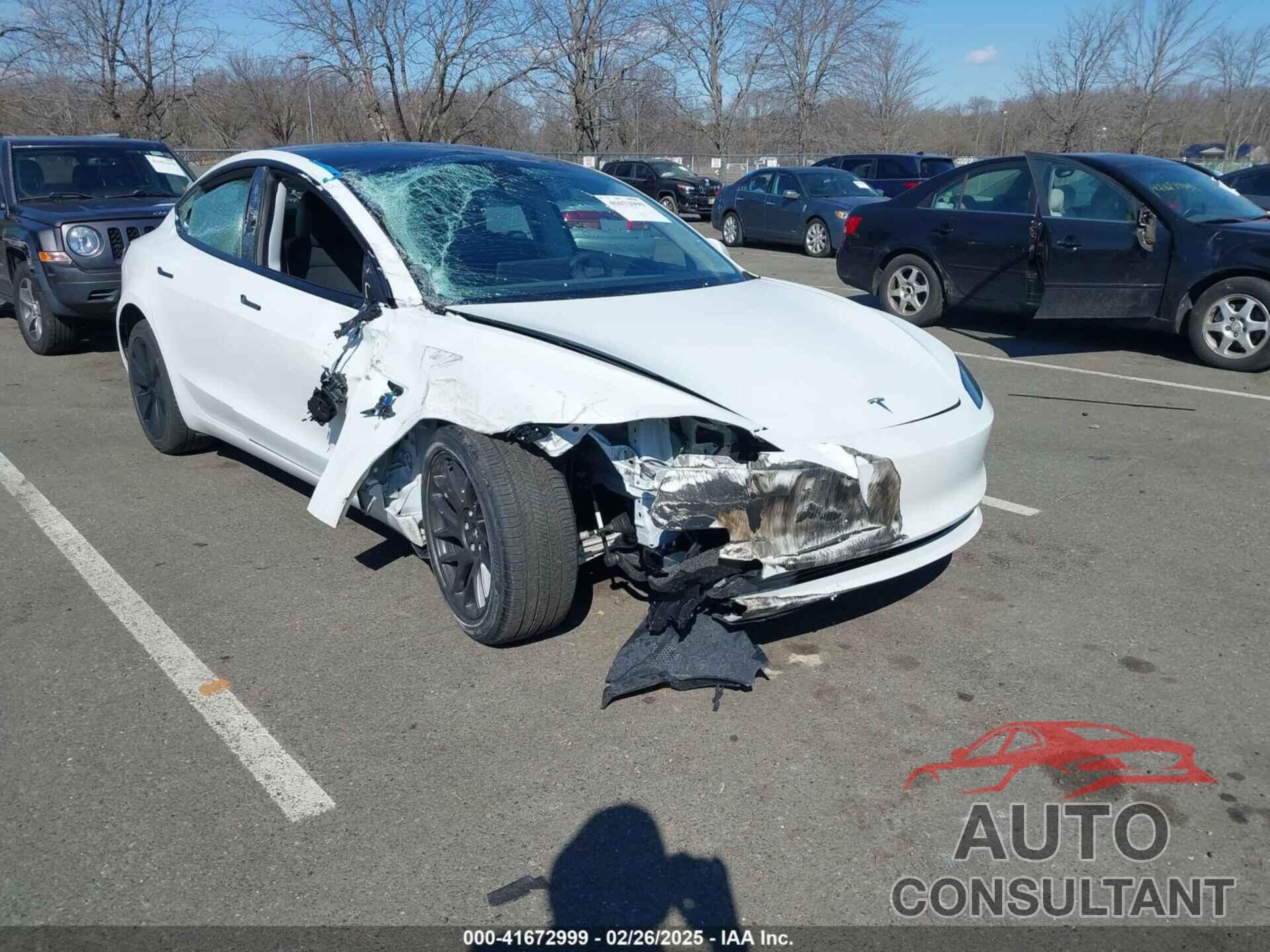 TESLA MODEL 3 2025 - 5YJ3E1EA2SF912817