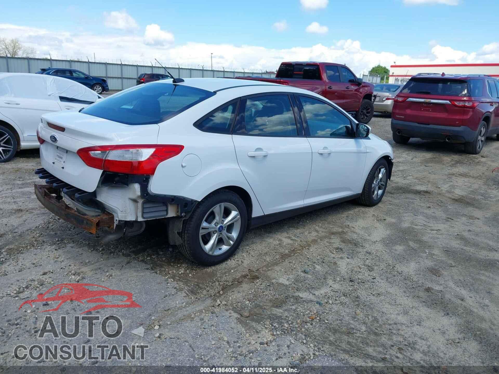 FORD FOCUS 2014 - 1FADP3F20EL265892