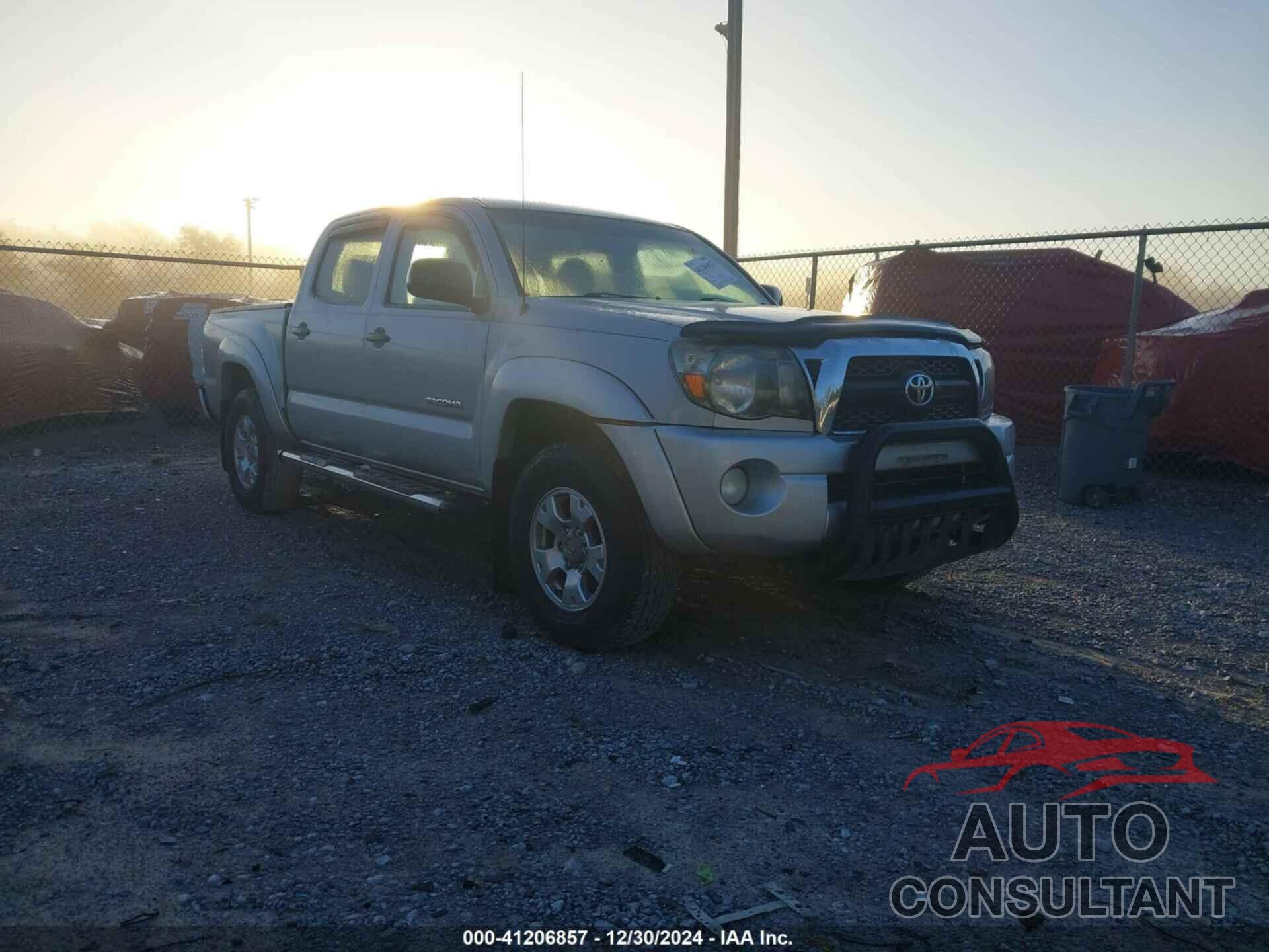 TOYOTA TACOMA 2011 - 3TMJU4GN4BM114259