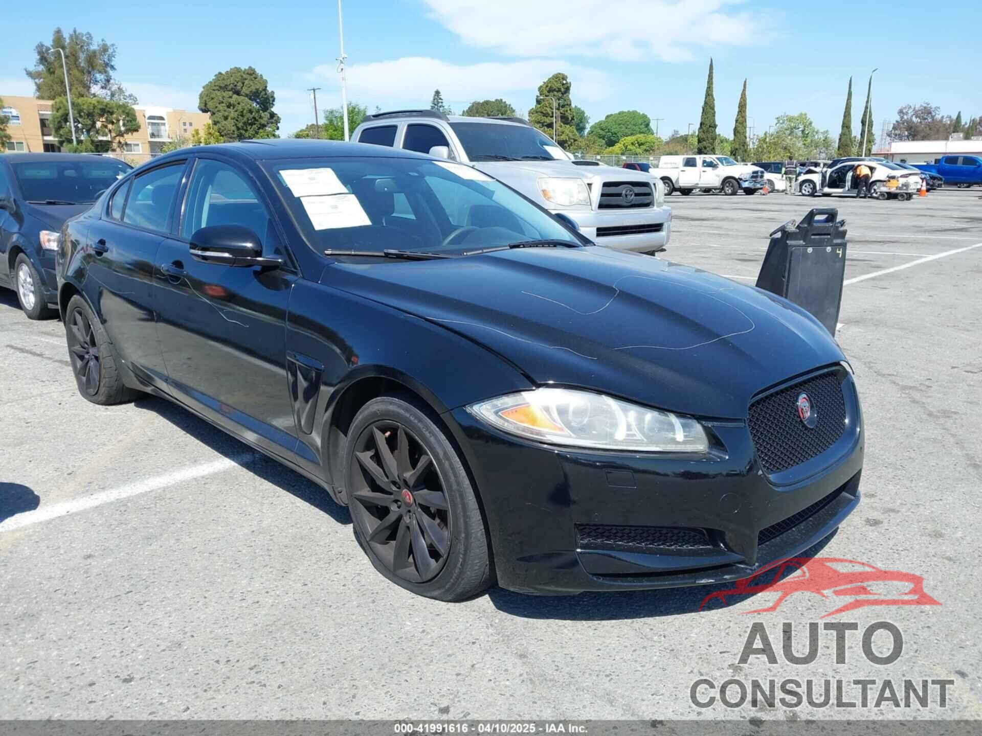 JAGUAR XF 2015 - SAJWA0FS3FPU67589