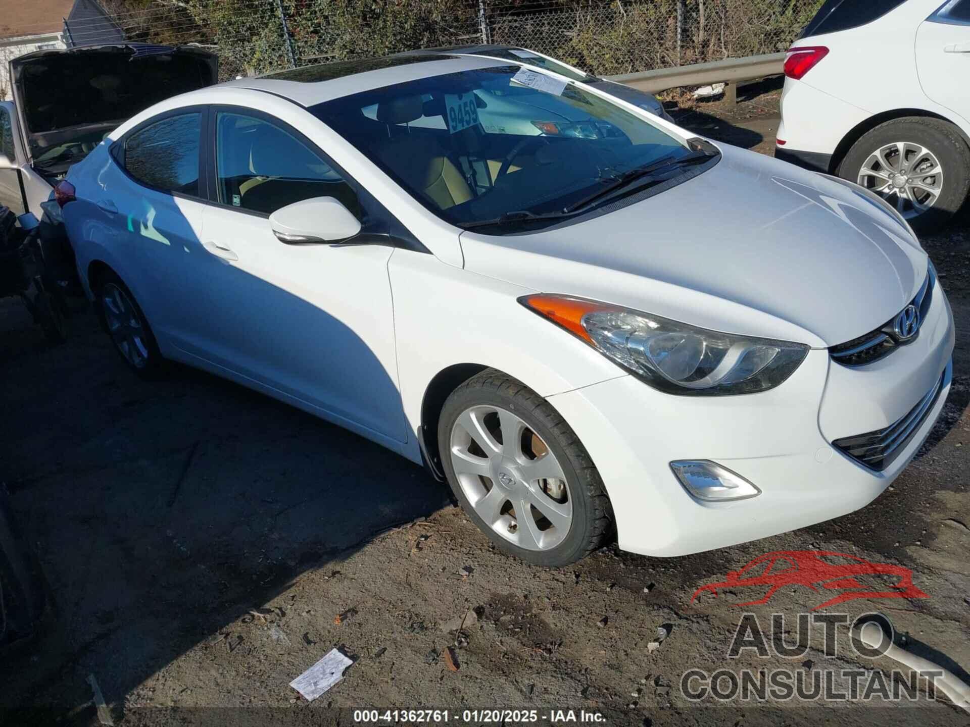 HYUNDAI ELANTRA 2013 - 5NPDH4AE3DH279402