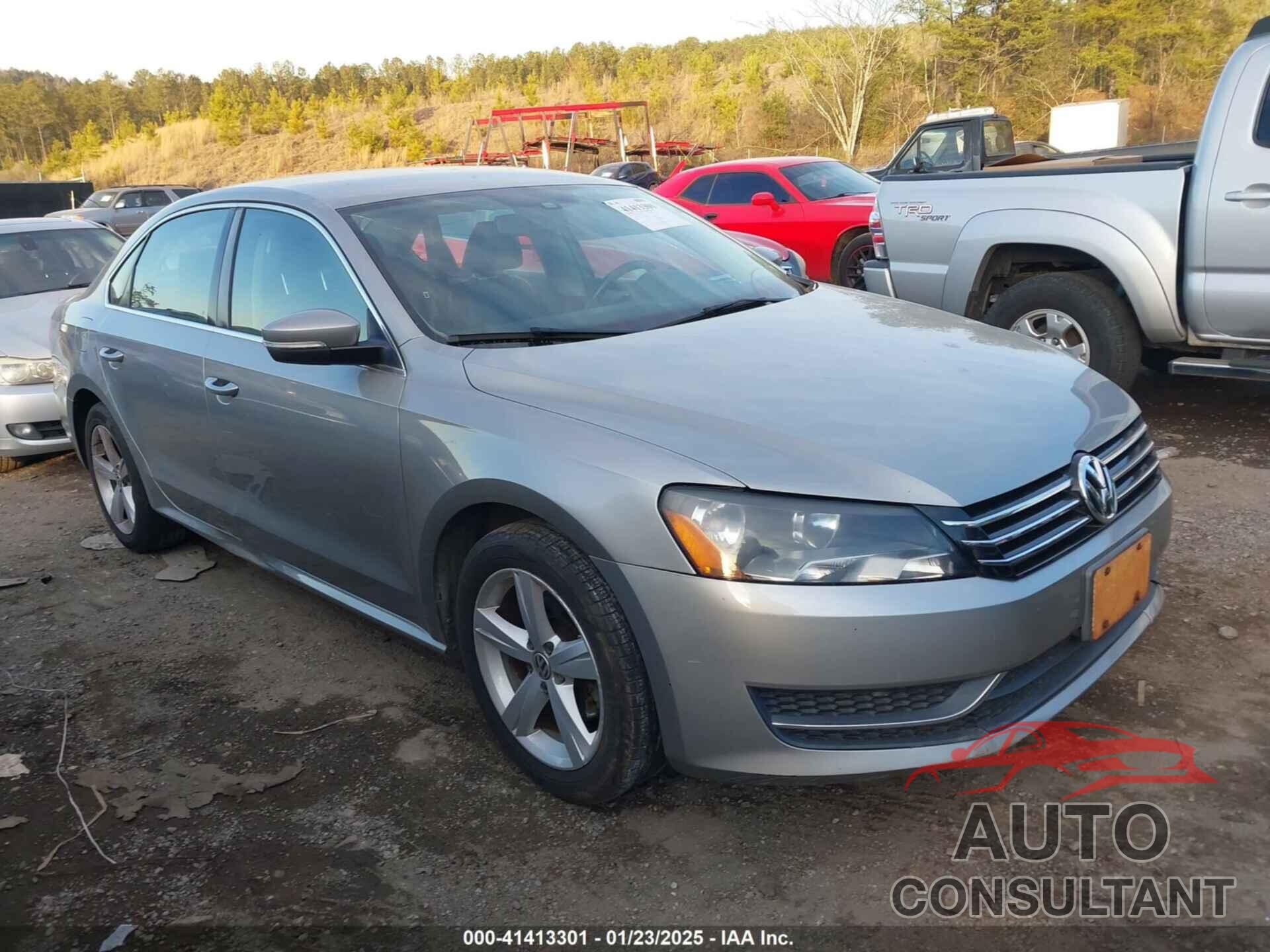 VOLKSWAGEN PASSAT 2013 - 1VWBP7A30DC127371