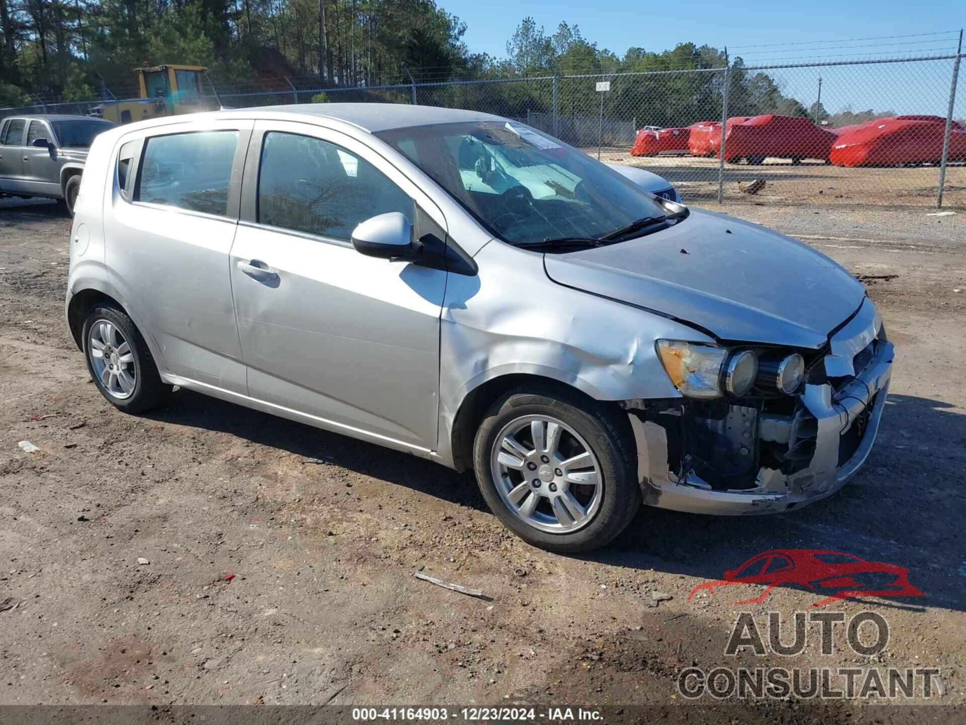 CHEVROLET SONIC 2014 - 1G1JC6SG9E4201882