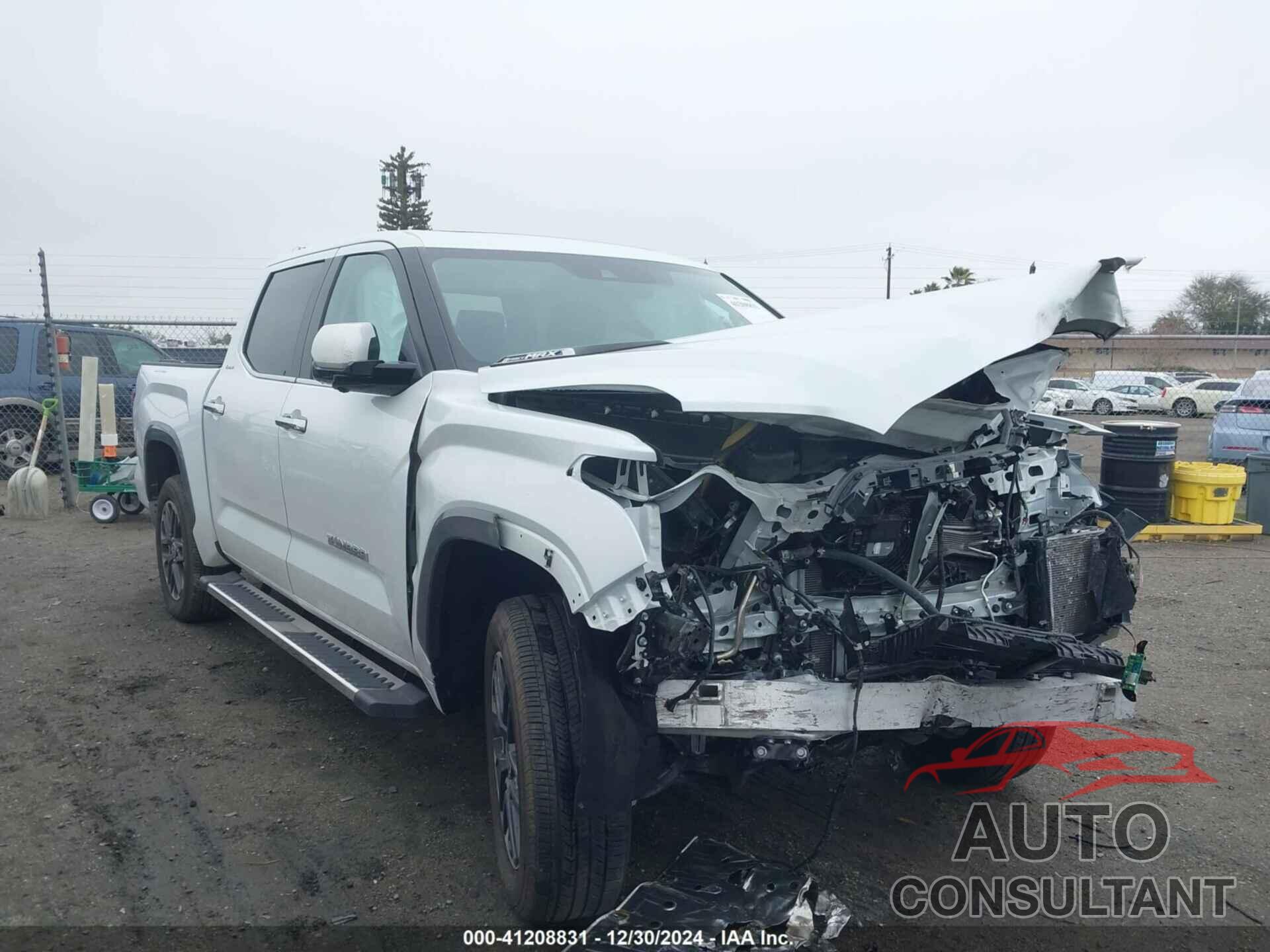 TOYOTA TUNDRA 2024 - 5TFJC5DB4RX077611