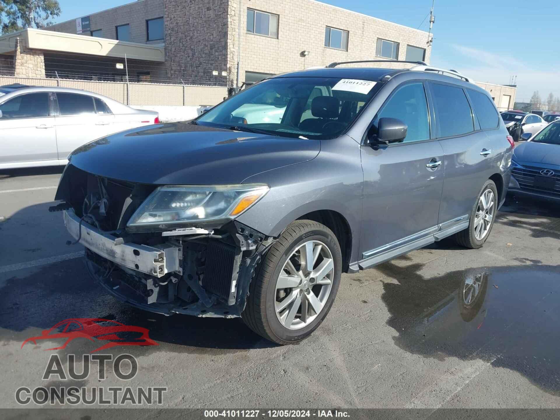 NISSAN PATHFINDER 2013 - 5N1AR2MN4DC619082