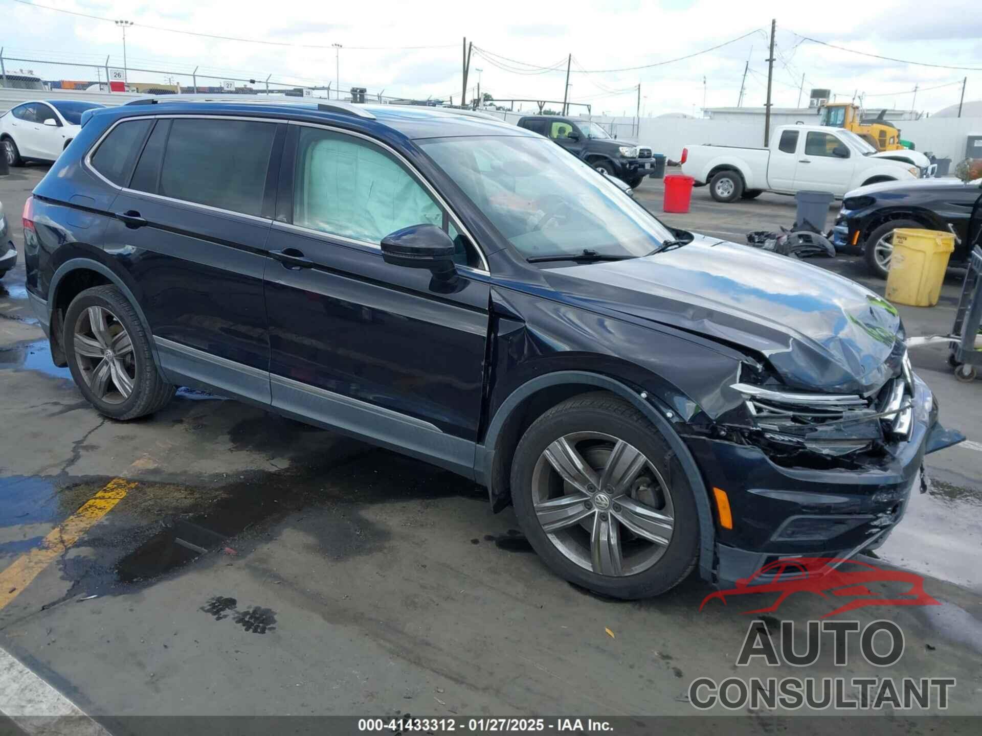 VOLKSWAGEN TIGUAN 2018 - 3VV5B7AX7JM154967