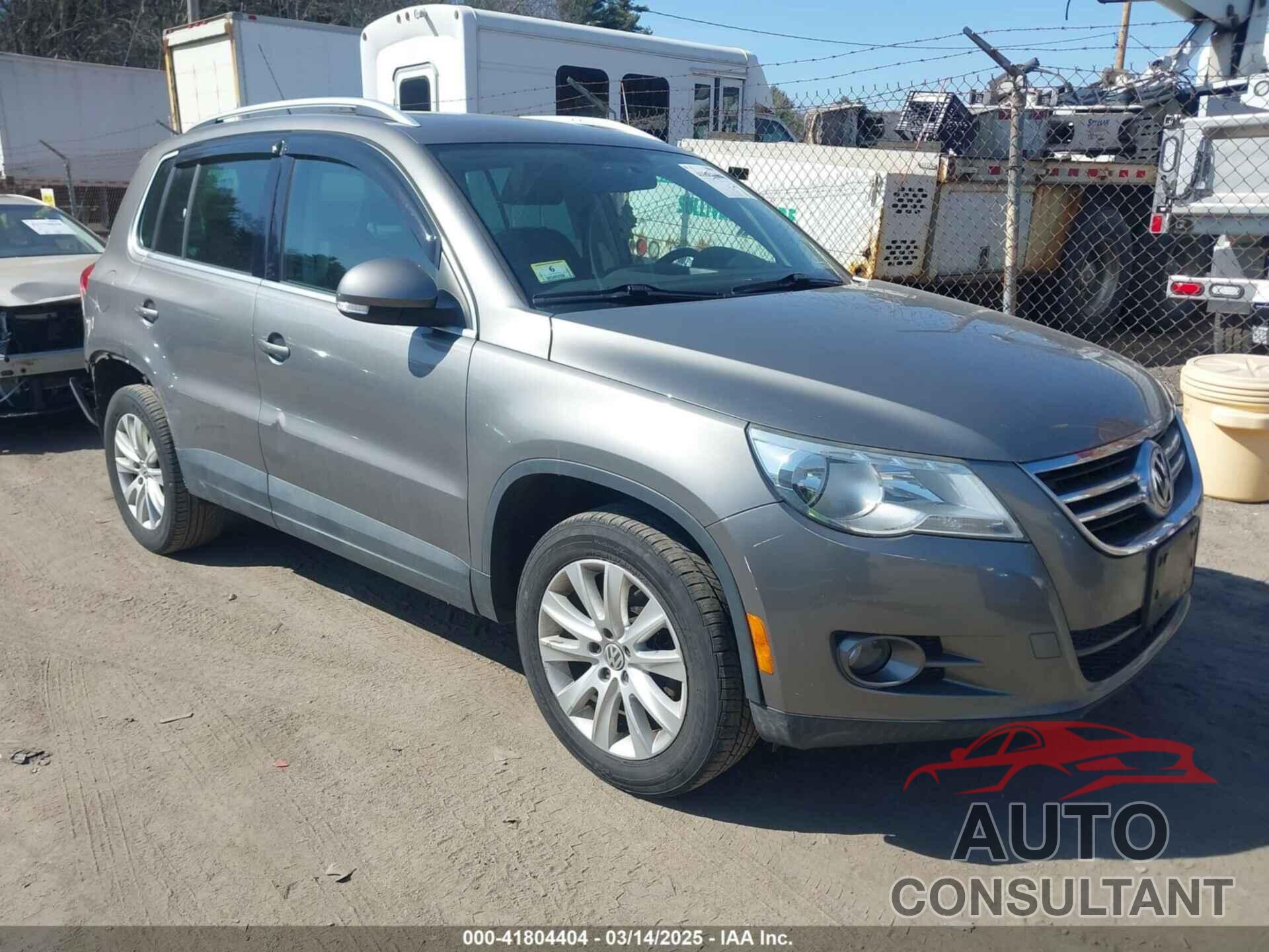 VOLKSWAGEN TIGUAN 2010 - WVGAV7AX8AW510505