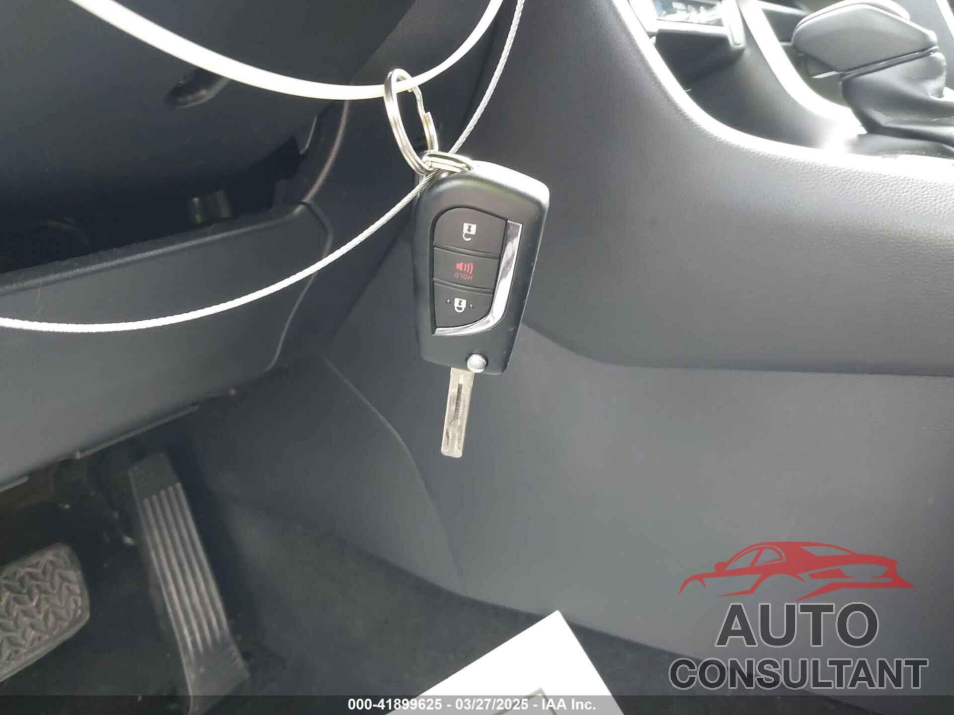 TOYOTA RAV4 2021 - 2T3H1RFV0MC116034