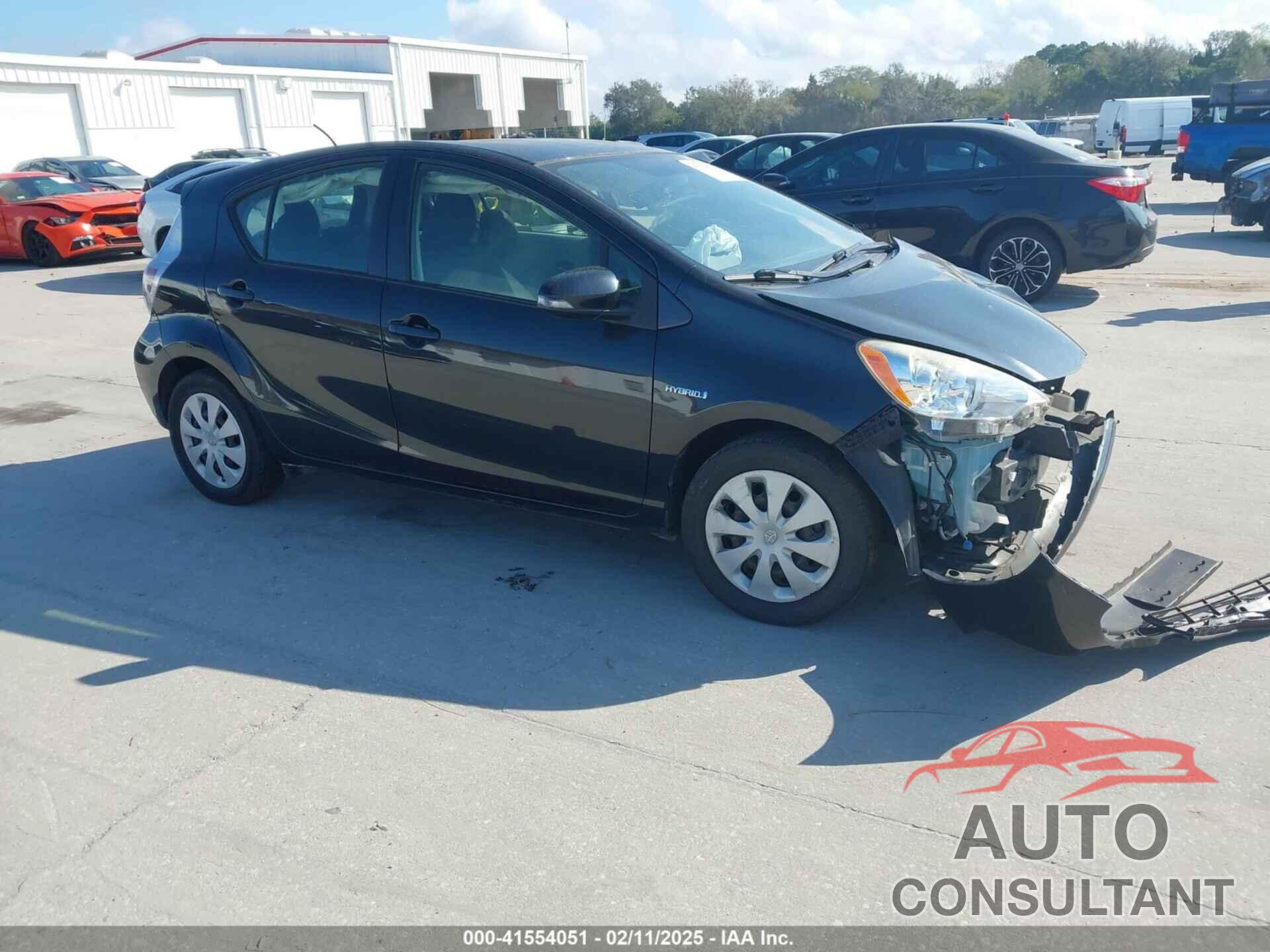 TOYOTA PRIUS C 2014 - JTDKDTB36E1570236