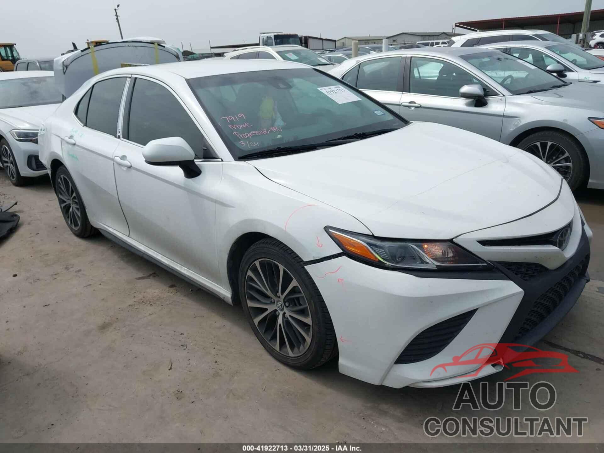 TOYOTA CAMRY 2020 - 4T1G11AK5LU875780