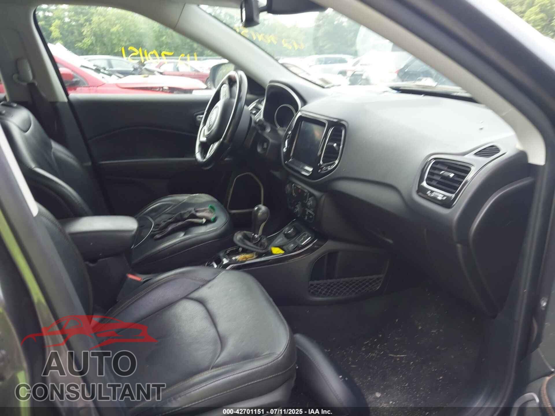 JEEP COMPASS 2020 - 3C4NJDCB3LT127453