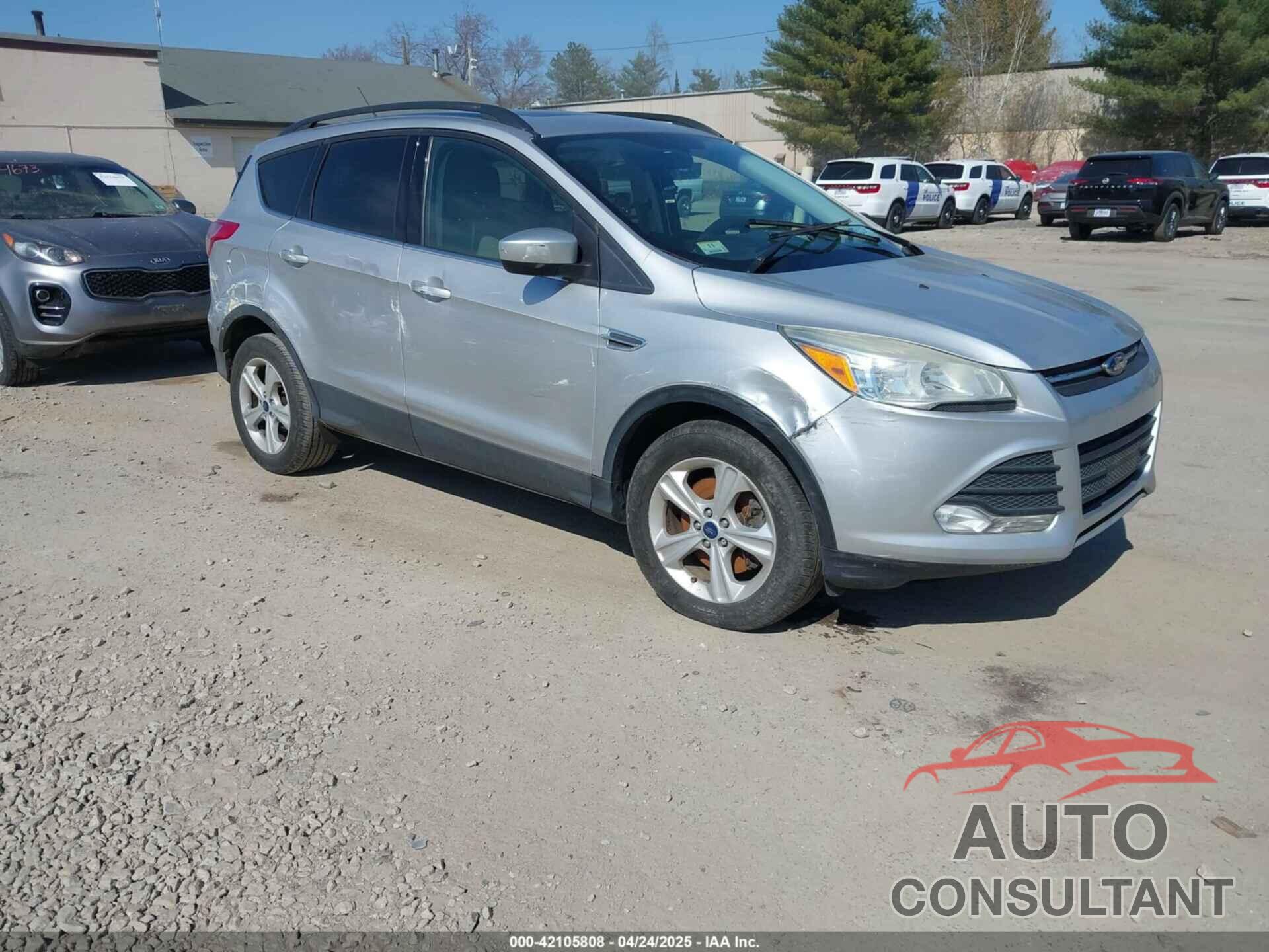 FORD ESCAPE 2015 - 1FMCU9GX8FUA01774
