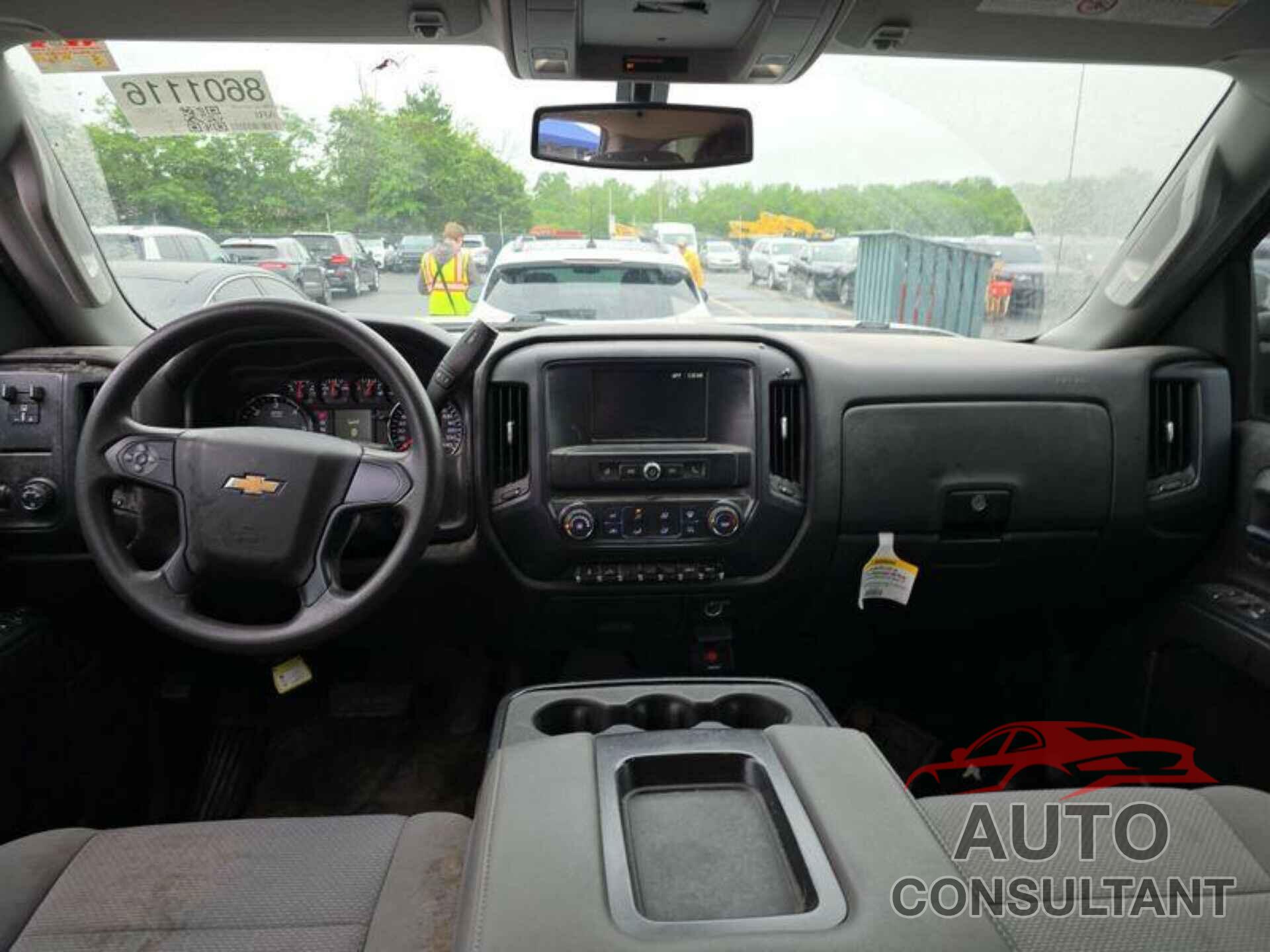 CHEVROLET SILVERADO 2018 - 1GC2KUEG2JZ320434