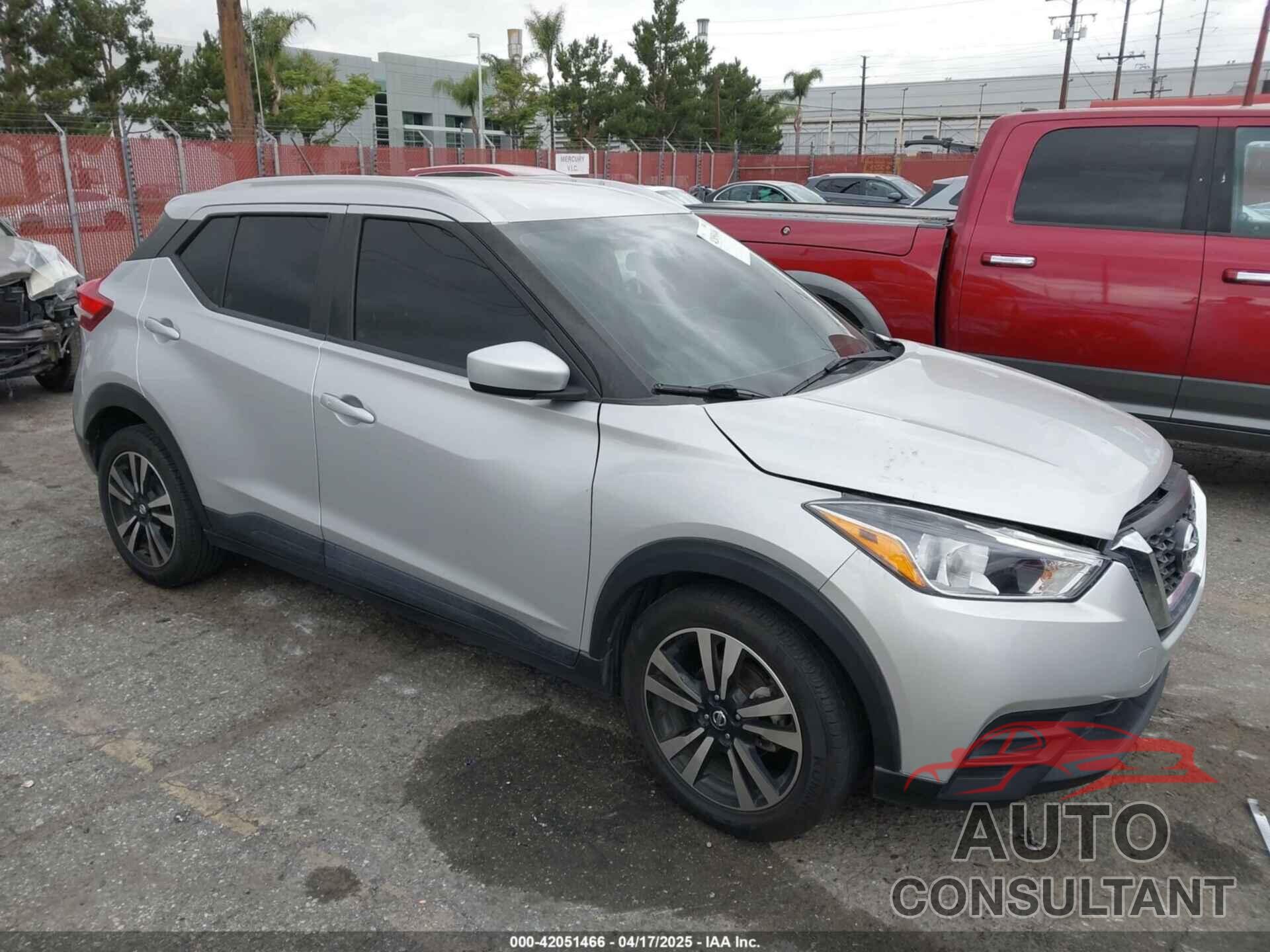 NISSAN KICKS 2019 - 3N1CP5CU1KL535075