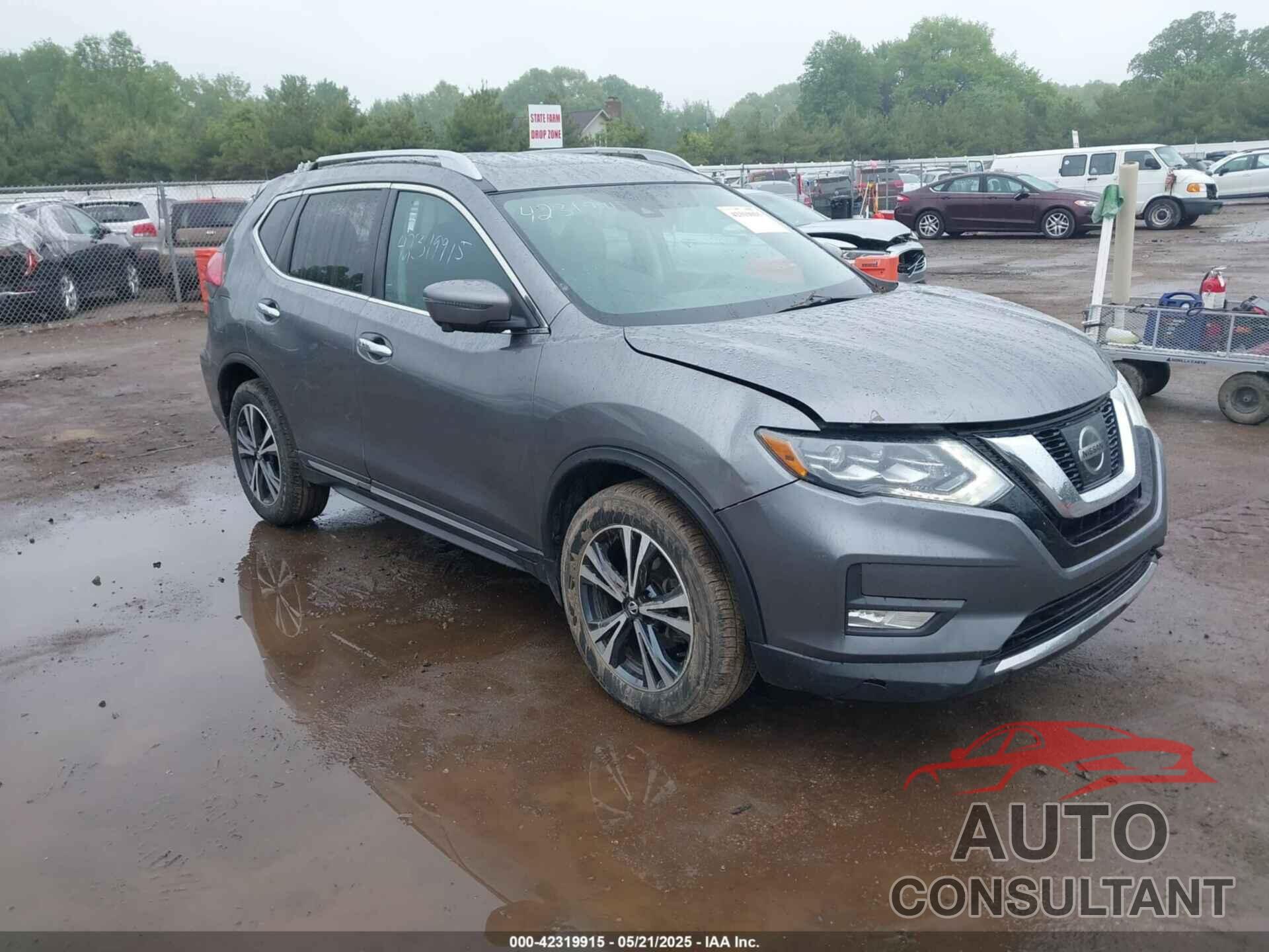NISSAN ROGUE 2017 - 5N1AT2MV4HC787795