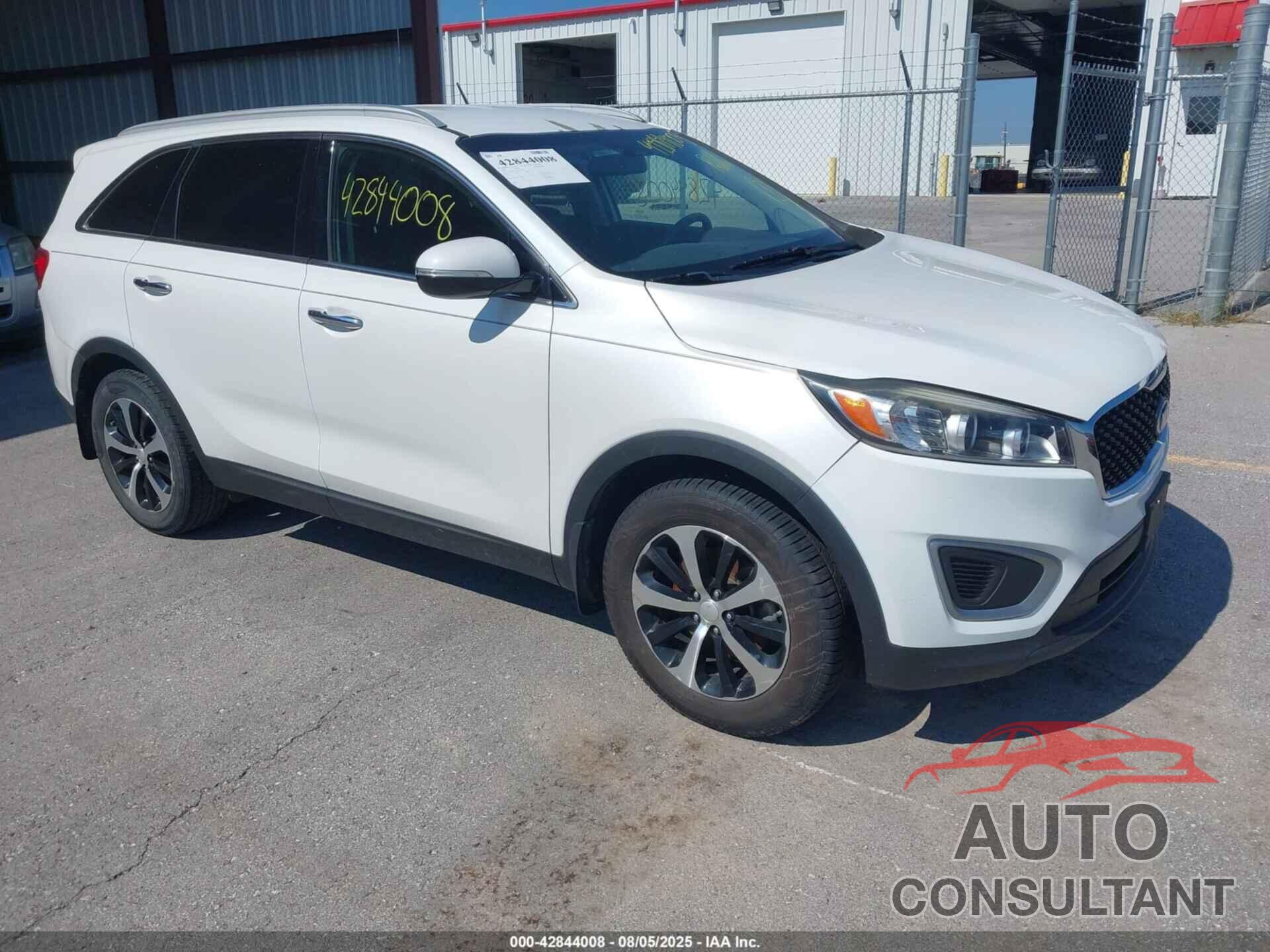KIA SORENTO 2016 - 5XYPG4A3XGG017435