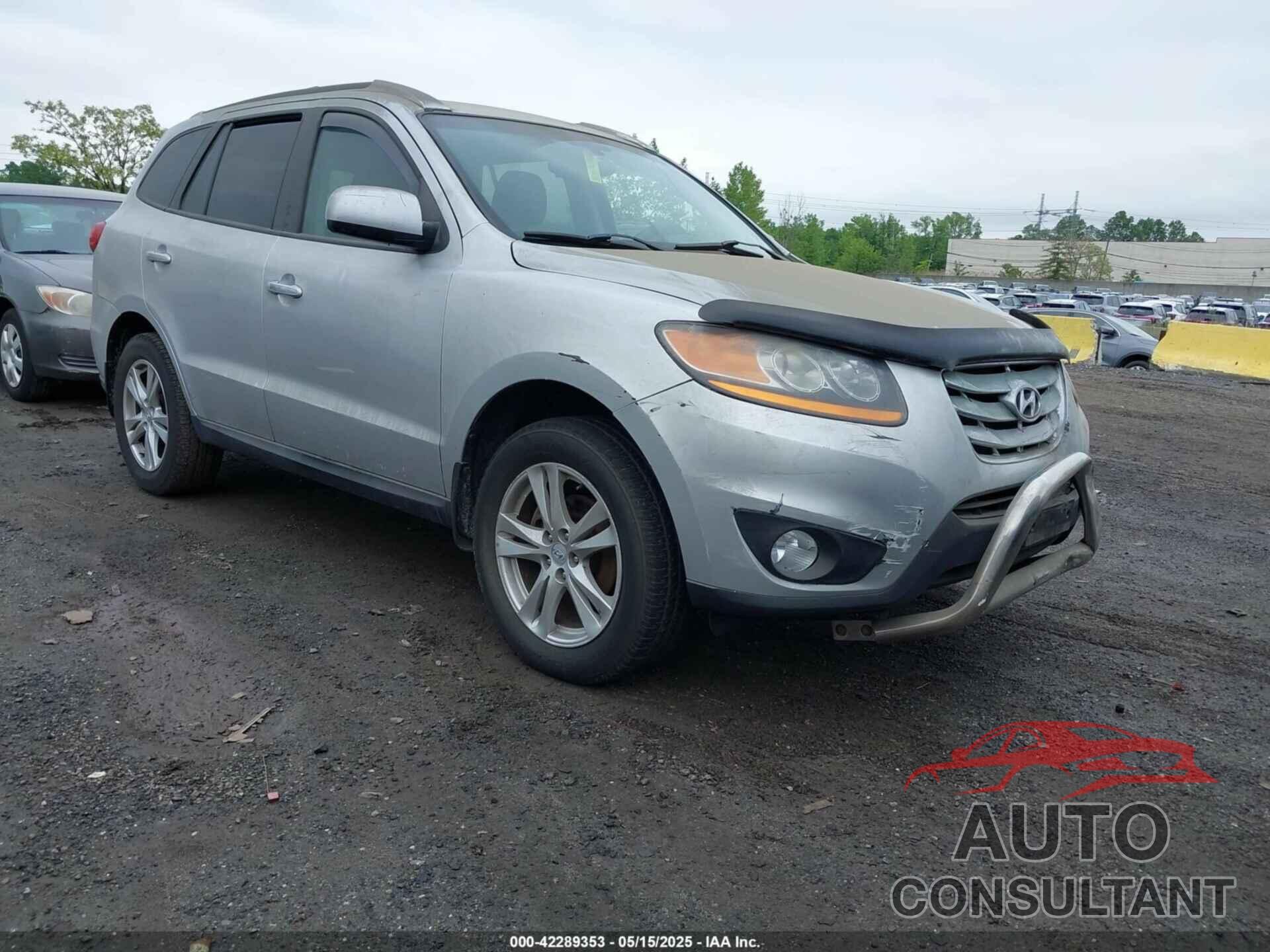 HYUNDAI SANTA FE 2011 - 5XYZKDAG4BG059327