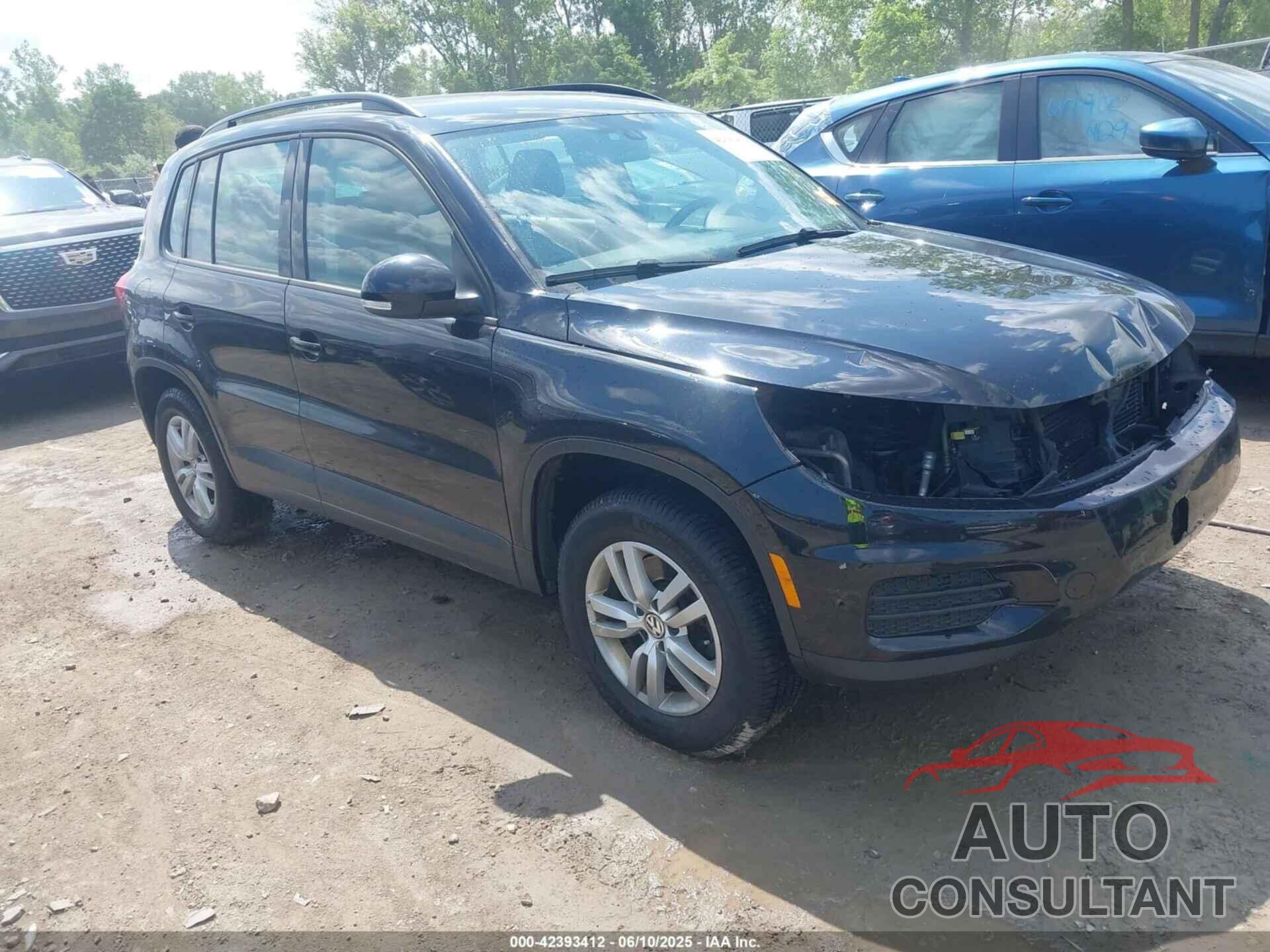 VOLKSWAGEN TIGUAN 2016 - WVGAV7AX9GW525250
