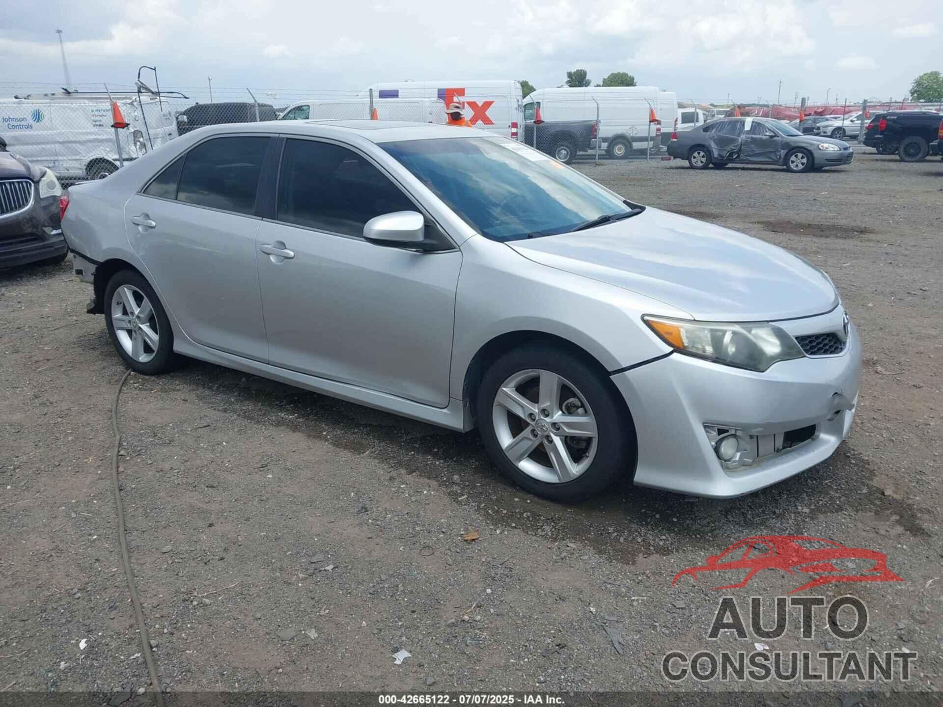 TOYOTA CAMRY 2013 - 4T1BF1FK3DU671078