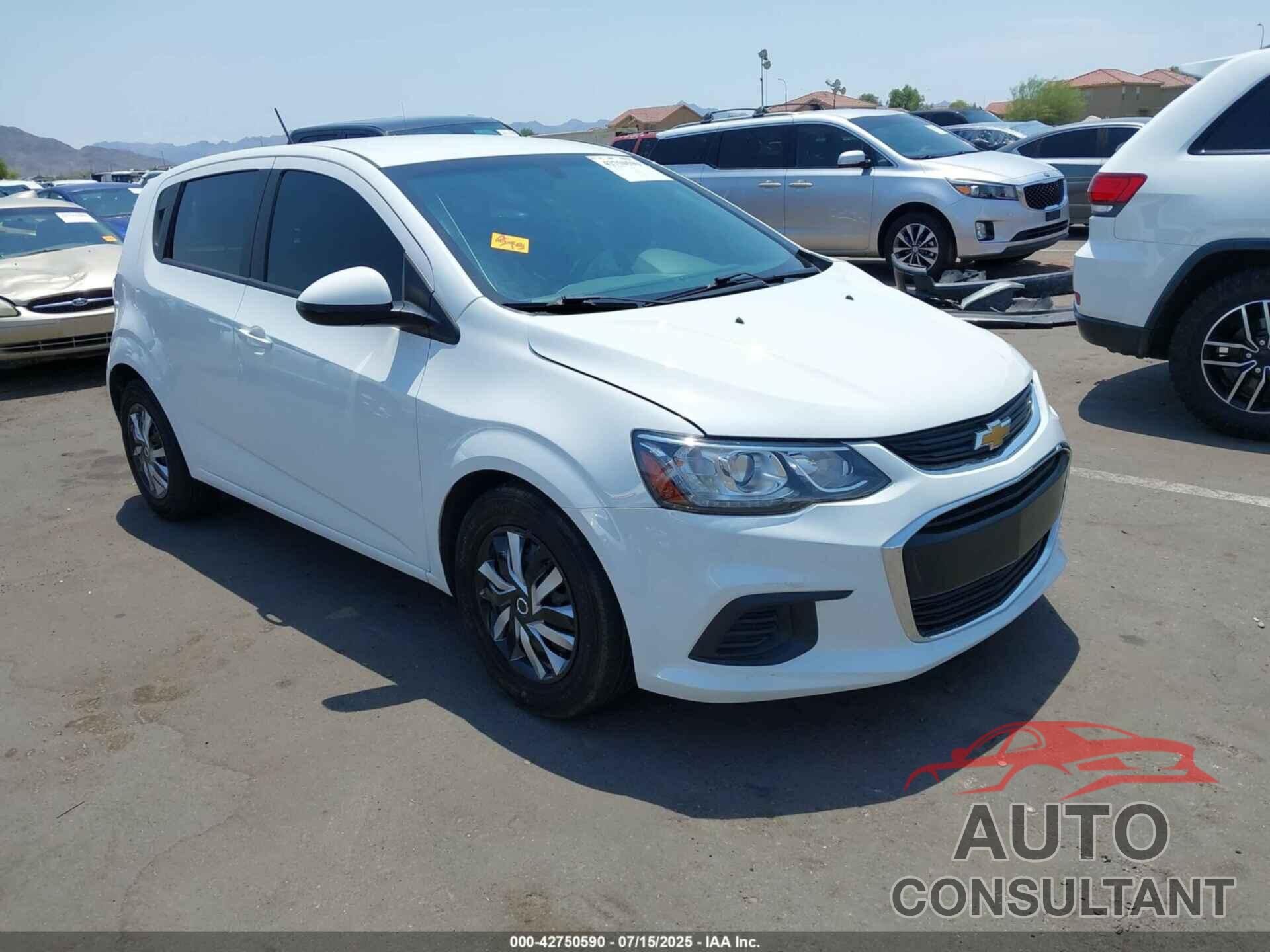 CHEVROLET SONIC 2020 - 1G1JG6SB6L4115693