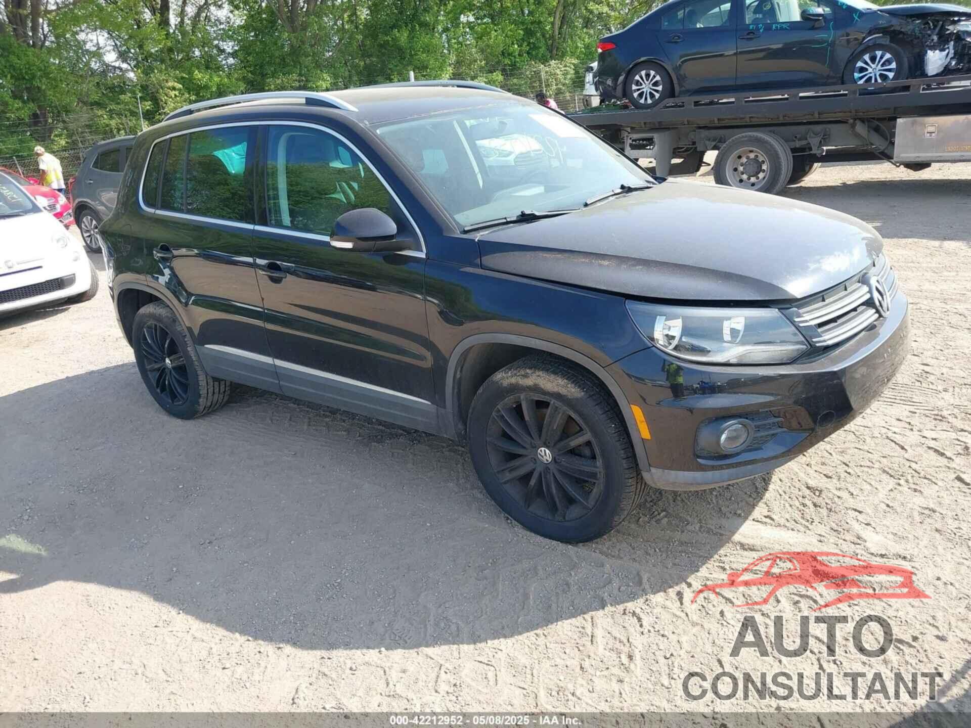 VOLKSWAGEN TIGUAN 2012 - WVGAV7AX5CW544968