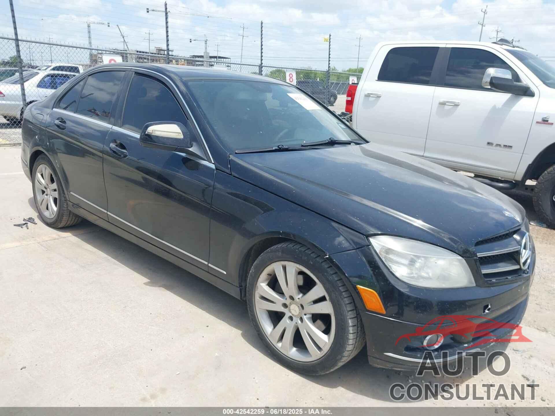 MERCEDES-BENZ C 300 2009 - WDDGF54X79R045825