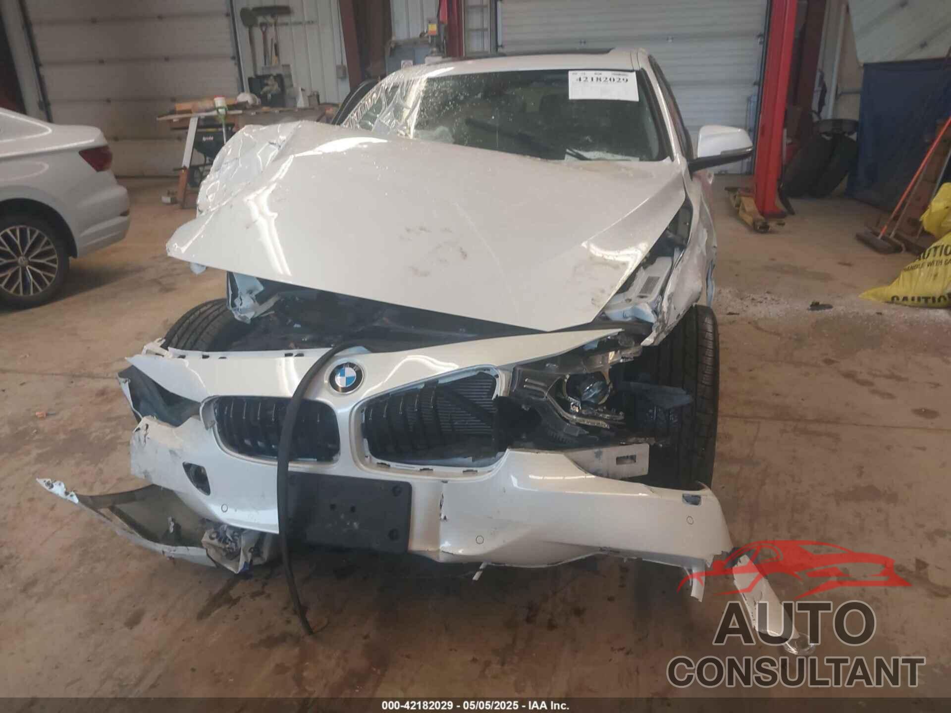 BMW 328I 2015 - WBA3B3G5XFNR87824