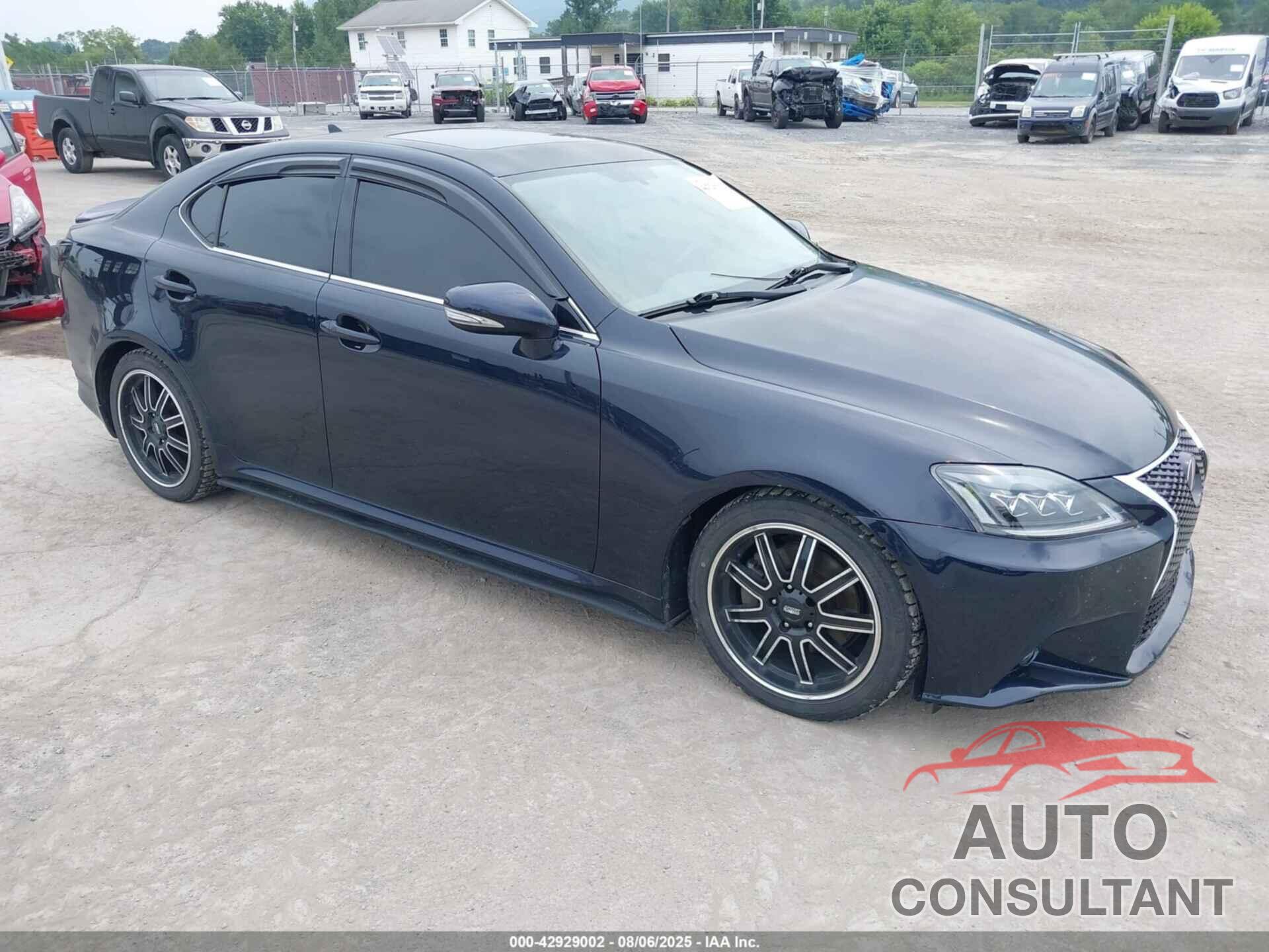 LEXUS IS 250 2009 - JTHCK262095031338