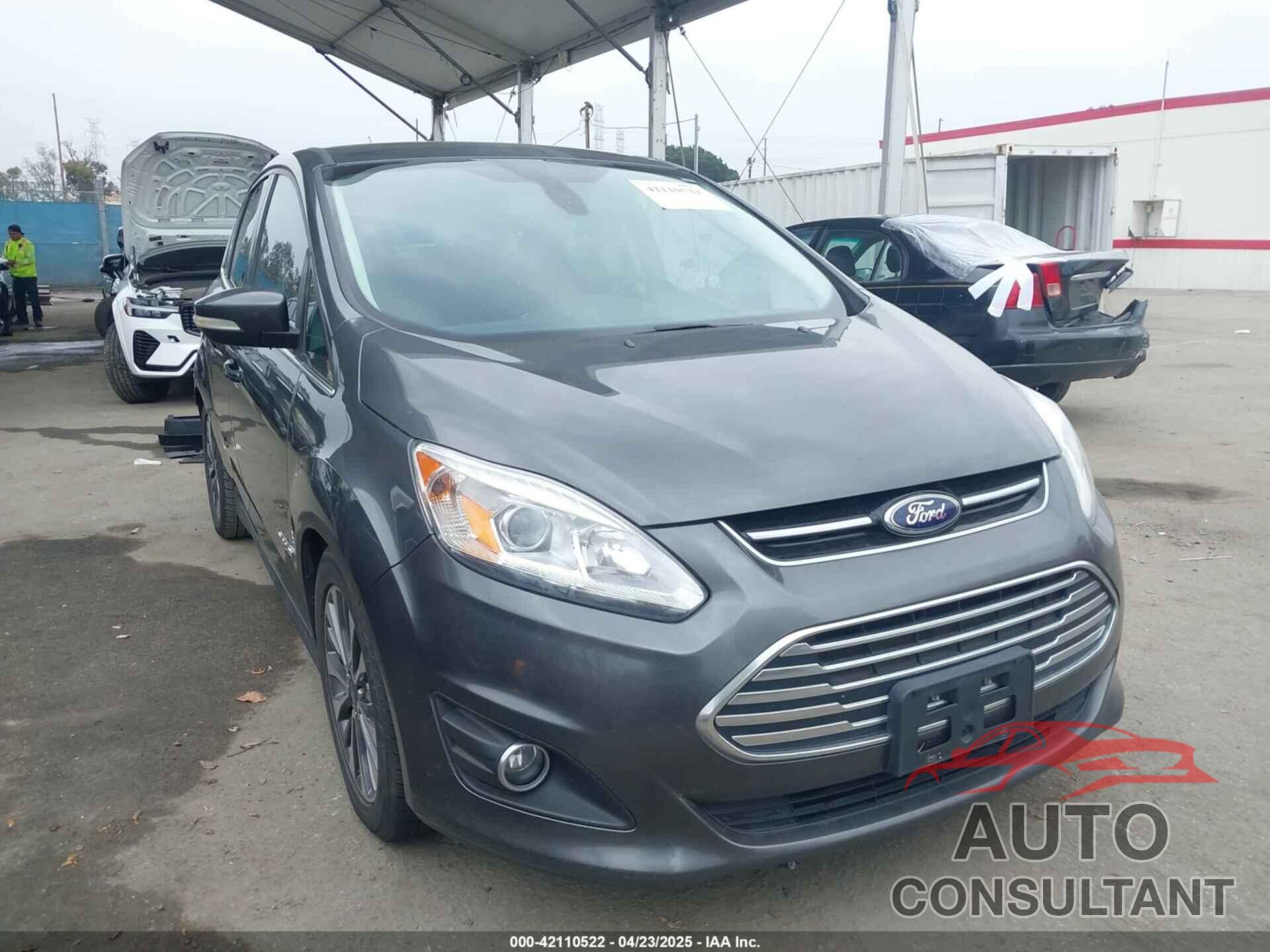 FORD C-MAX HYBRID 2018 - 1FADP5DU4JL105072