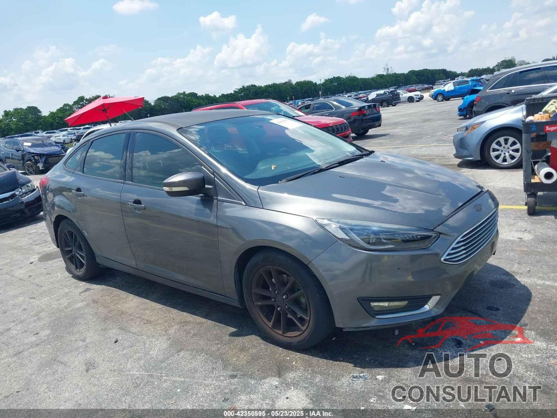 FORD FOCUS 2017 - 1FADP3F29HL201418